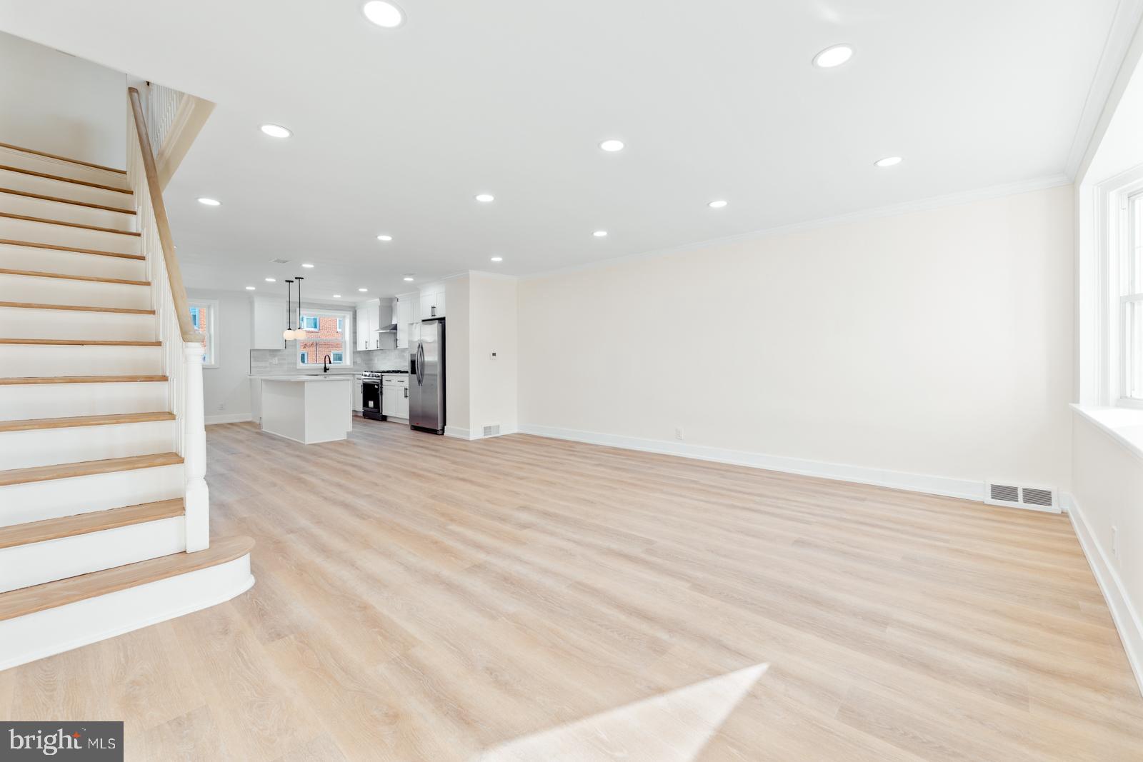 WEST OAK LANE - Residential