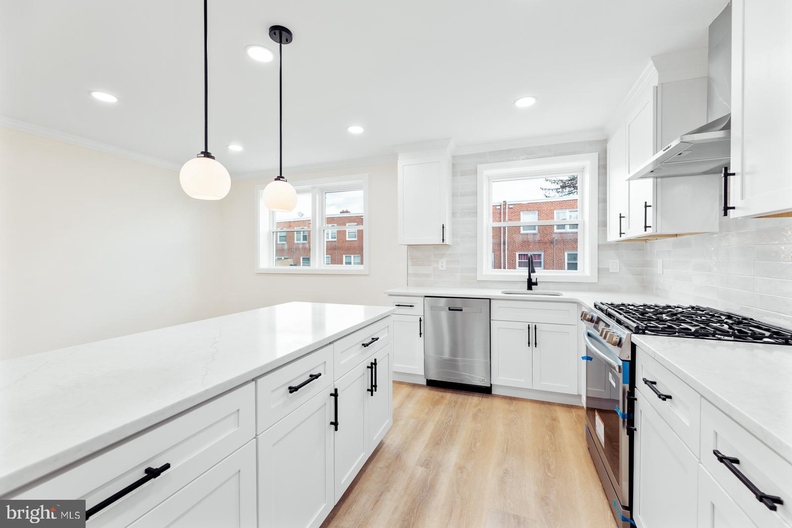 WEST OAK LANE - Residential