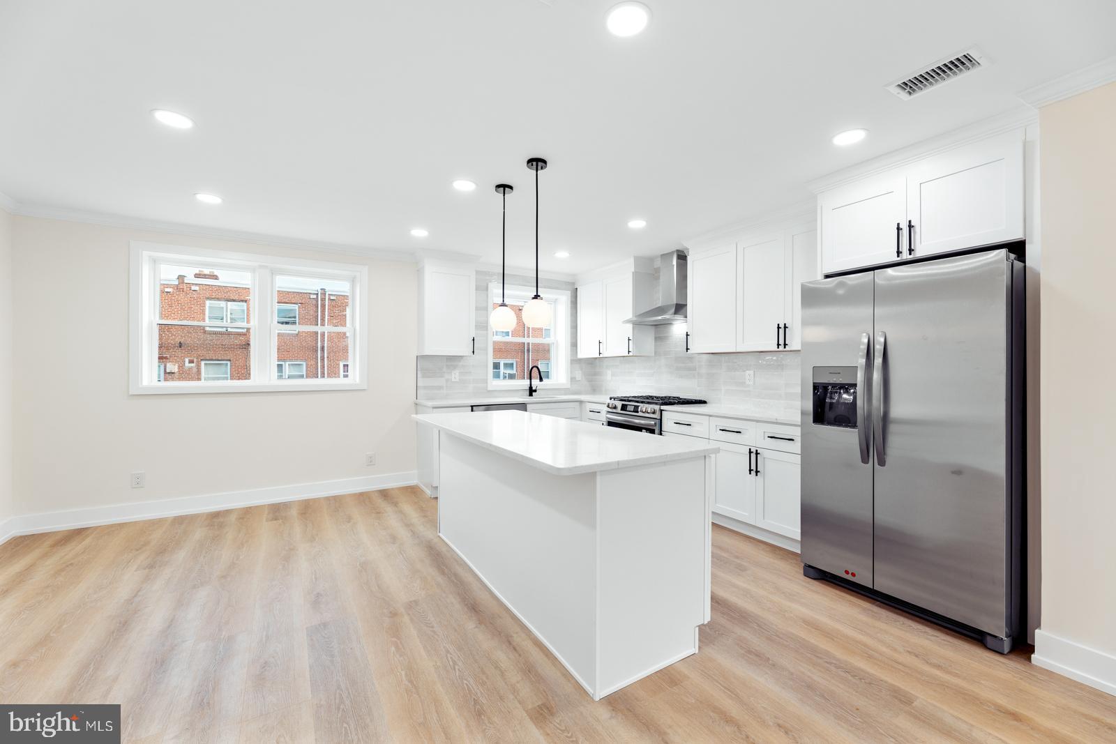 WEST OAK LANE - Residential