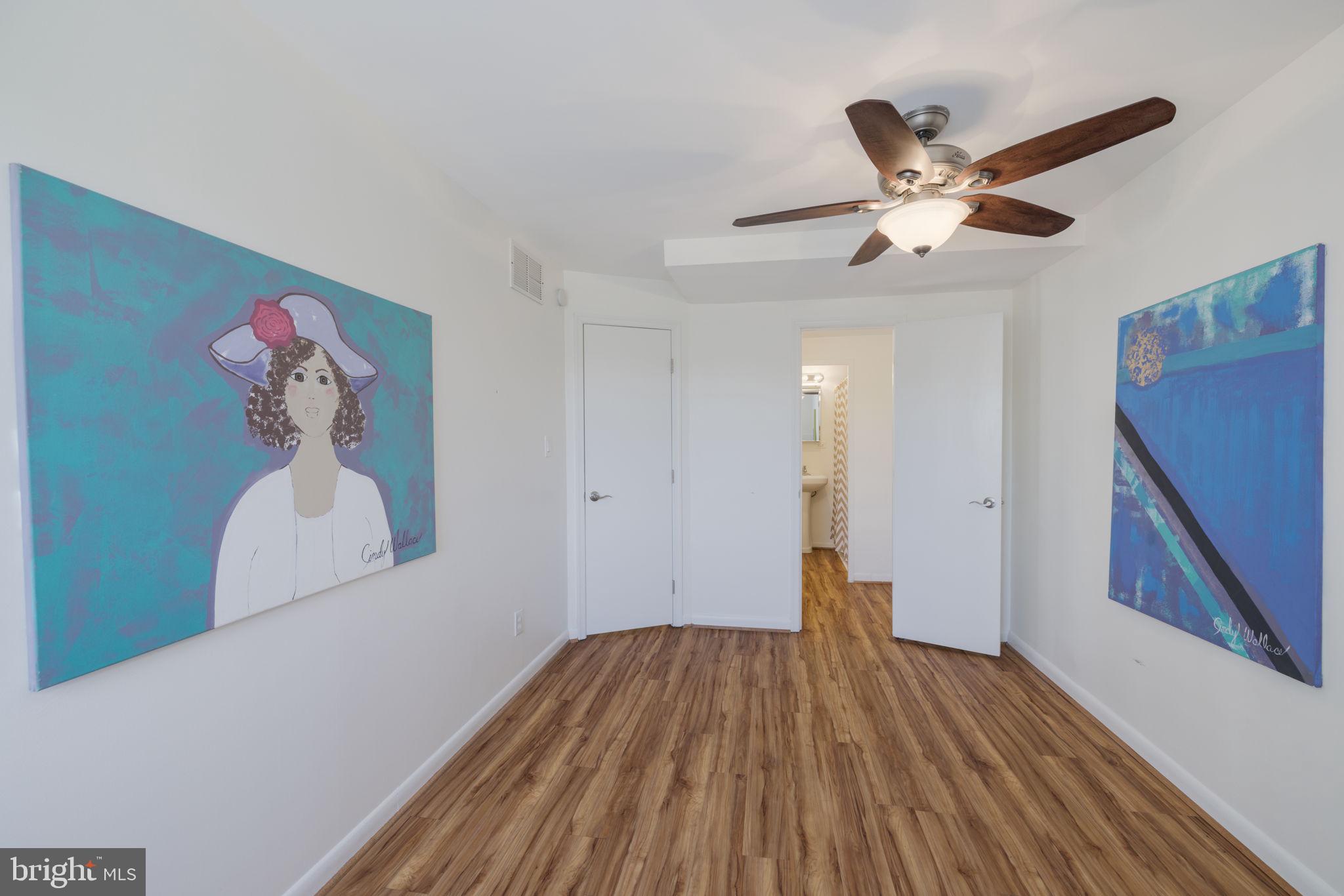 FORTY SIX HUNDRED - Residential