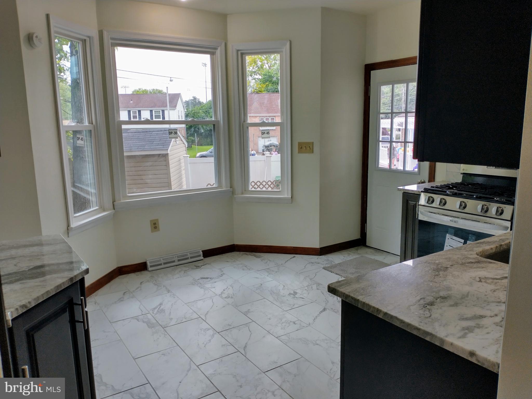 MIFFLIN PARK - Residential