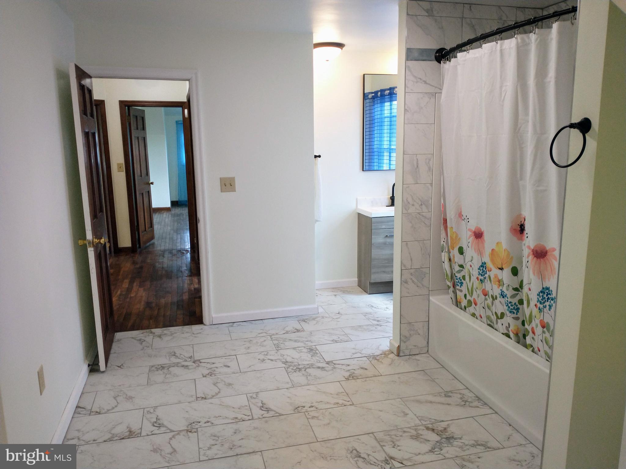 MIFFLIN PARK - Residential