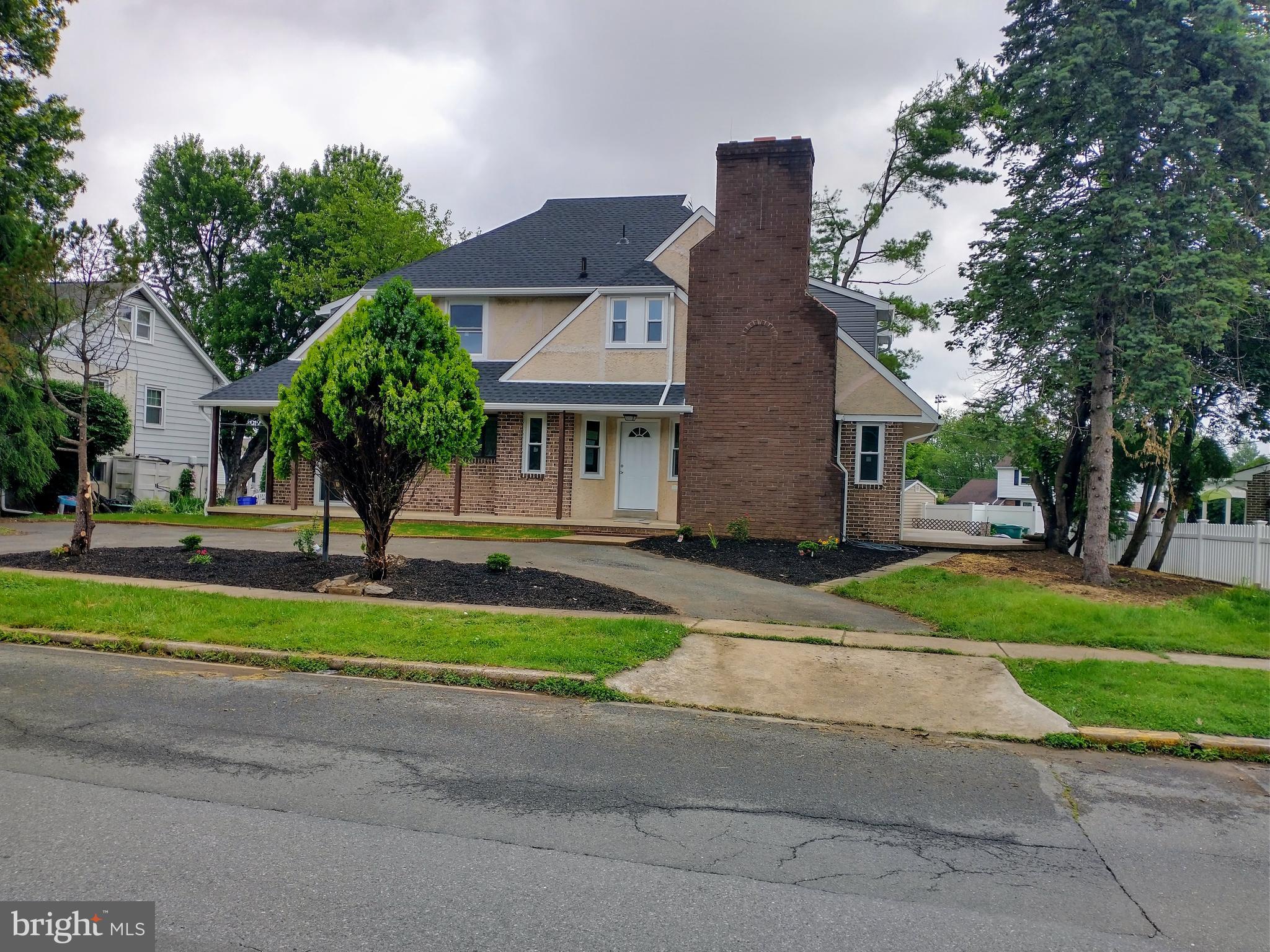 MIFFLIN PARK - Residential