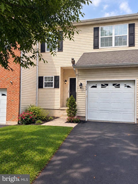 Townhouse For Sale - 155 Stone Hill Drive<br/> POTTSTOWN, PA 19464
