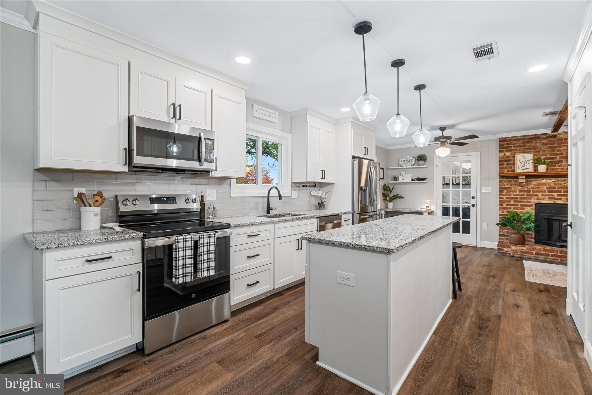 CLARKSBURG OUTSIDE - Residential
