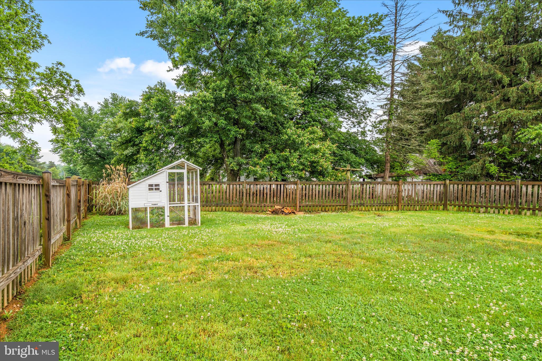 CLARKSBURG OUTSIDE - Residential