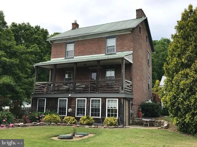 2073 Cedar Springs Road, Mifflintown, PA 17059