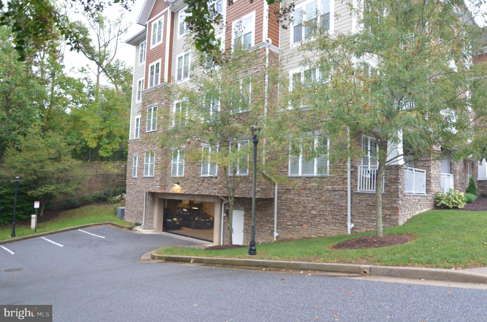 13 CLAY LODGE LANE 203