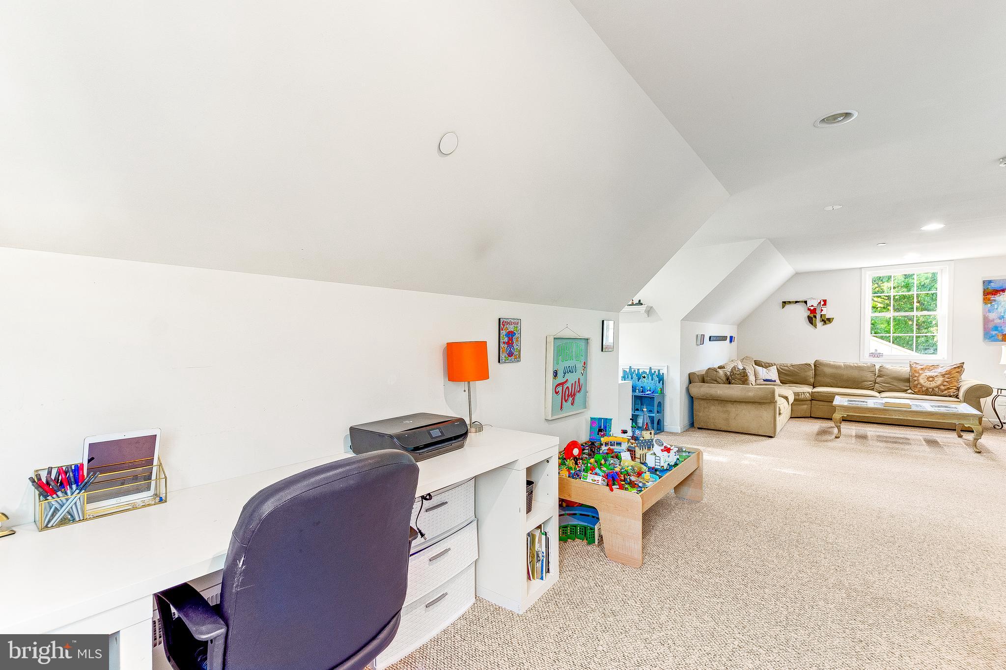 NORTH CHESAPEAKE BEACH - Residential