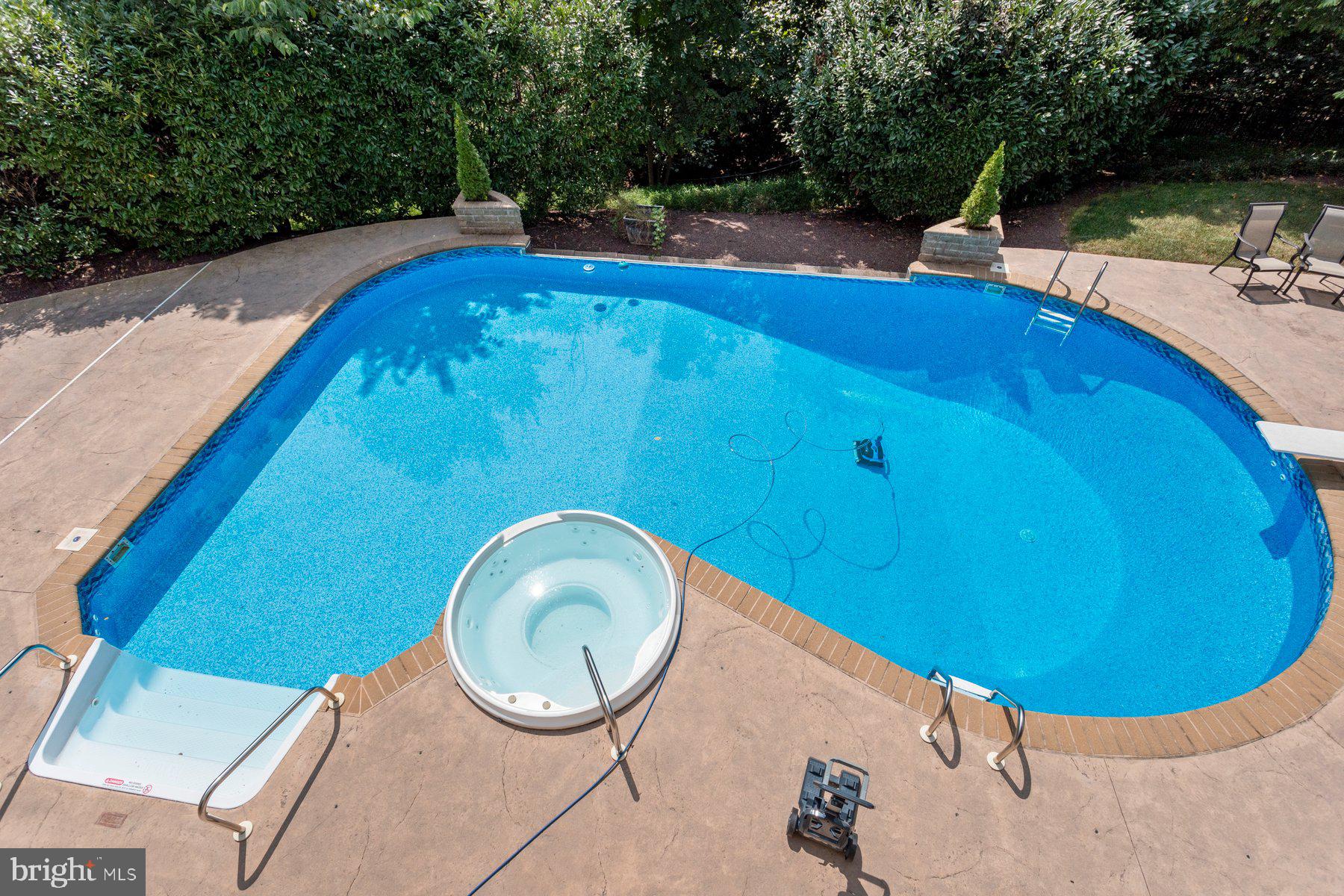 BEACON HILL - Residential