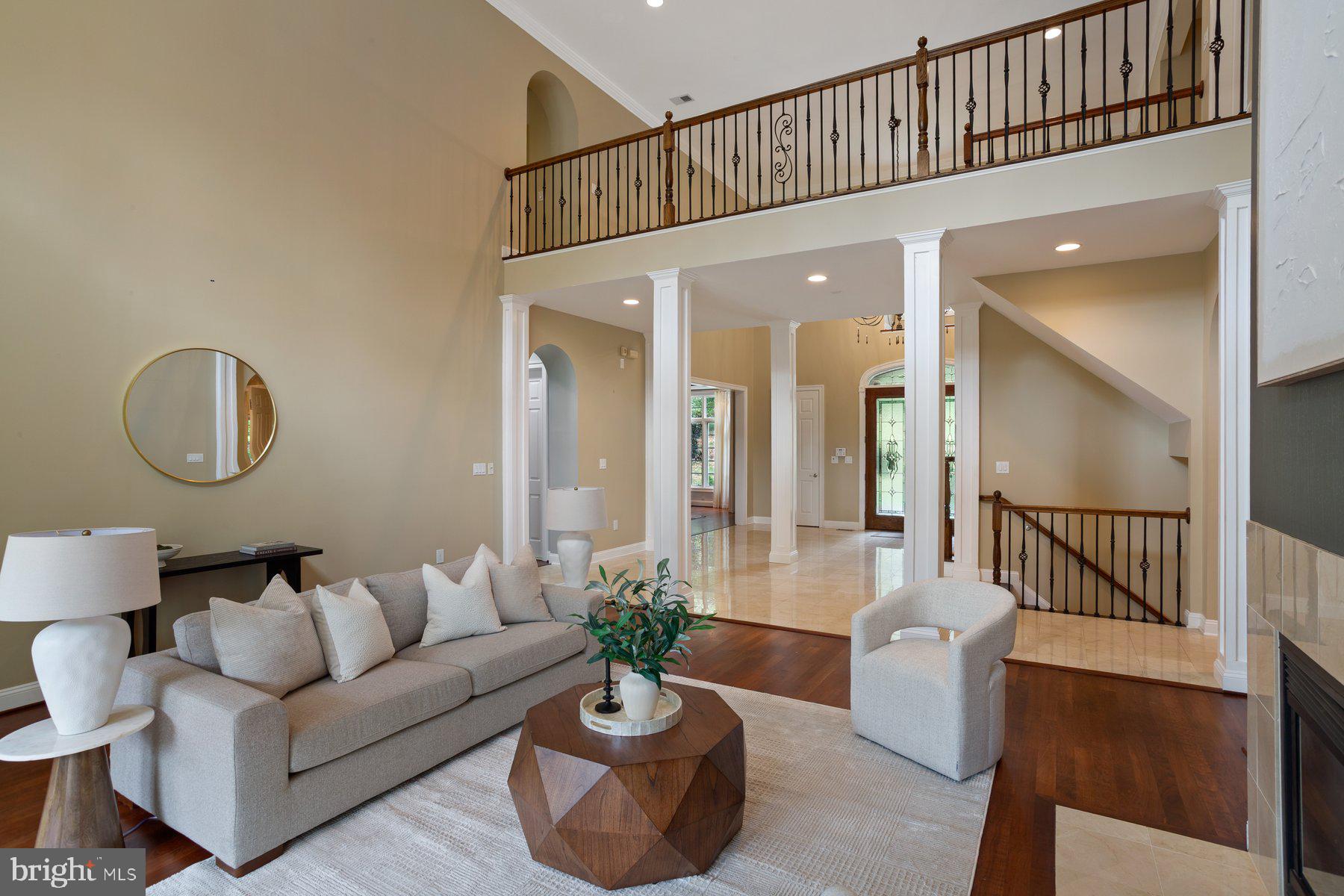 BEACON HILL - Residential