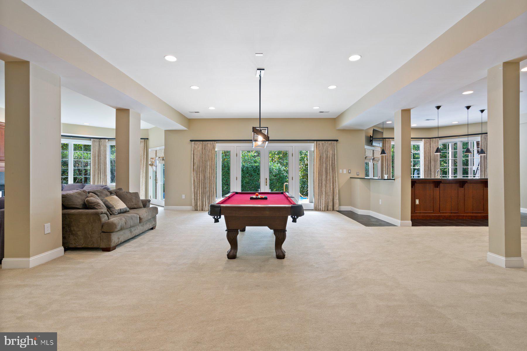 BEACON HILL - Residential