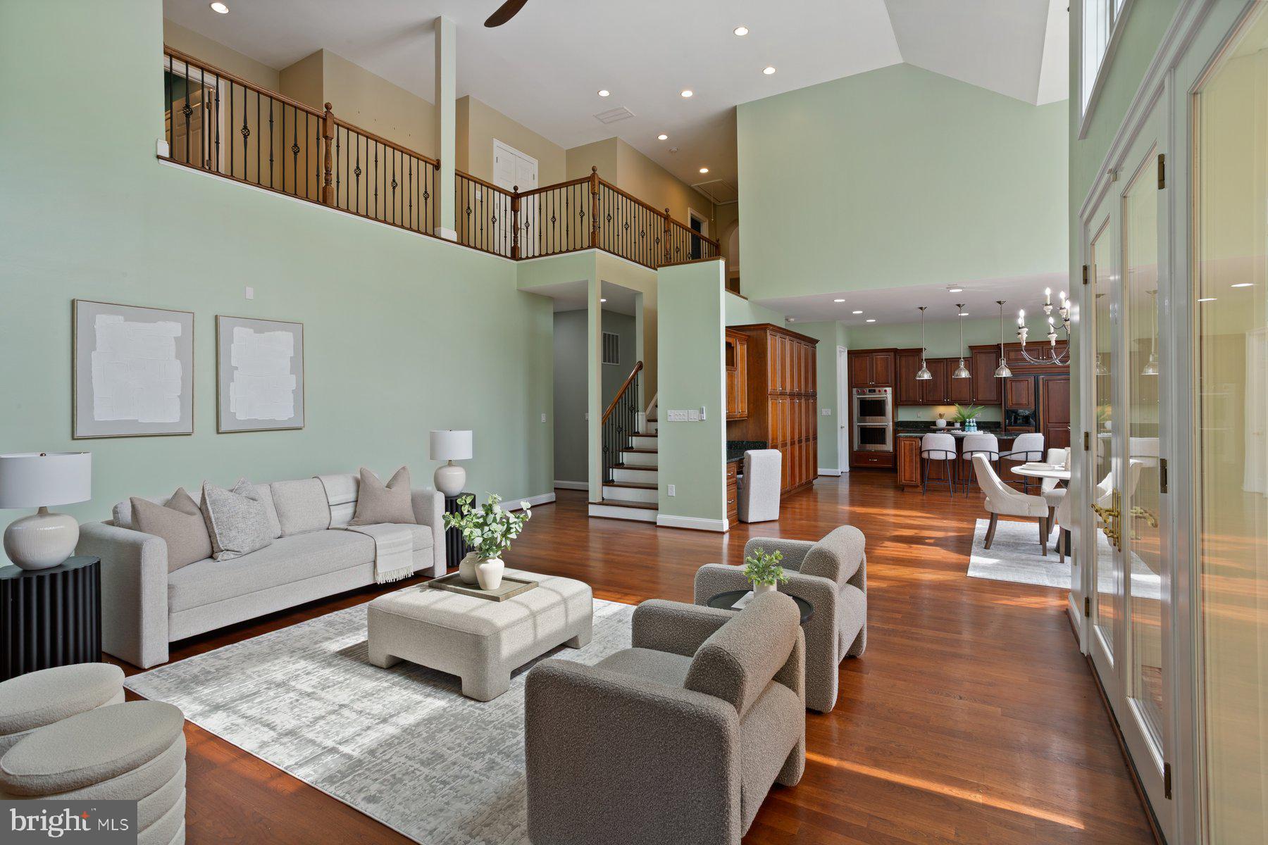 BEACON HILL - Residential