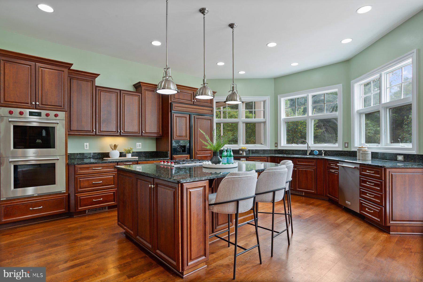 BEACON HILL - Residential