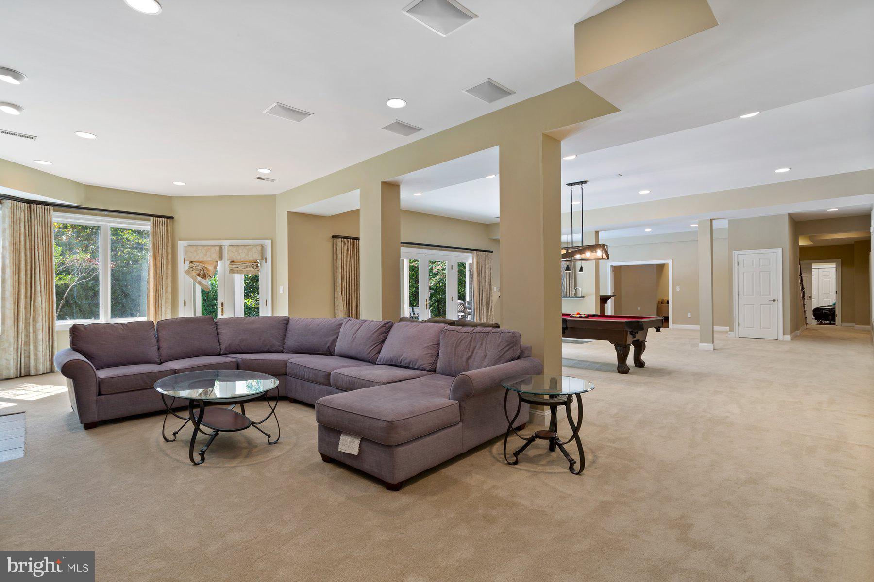 BEACON HILL - Residential