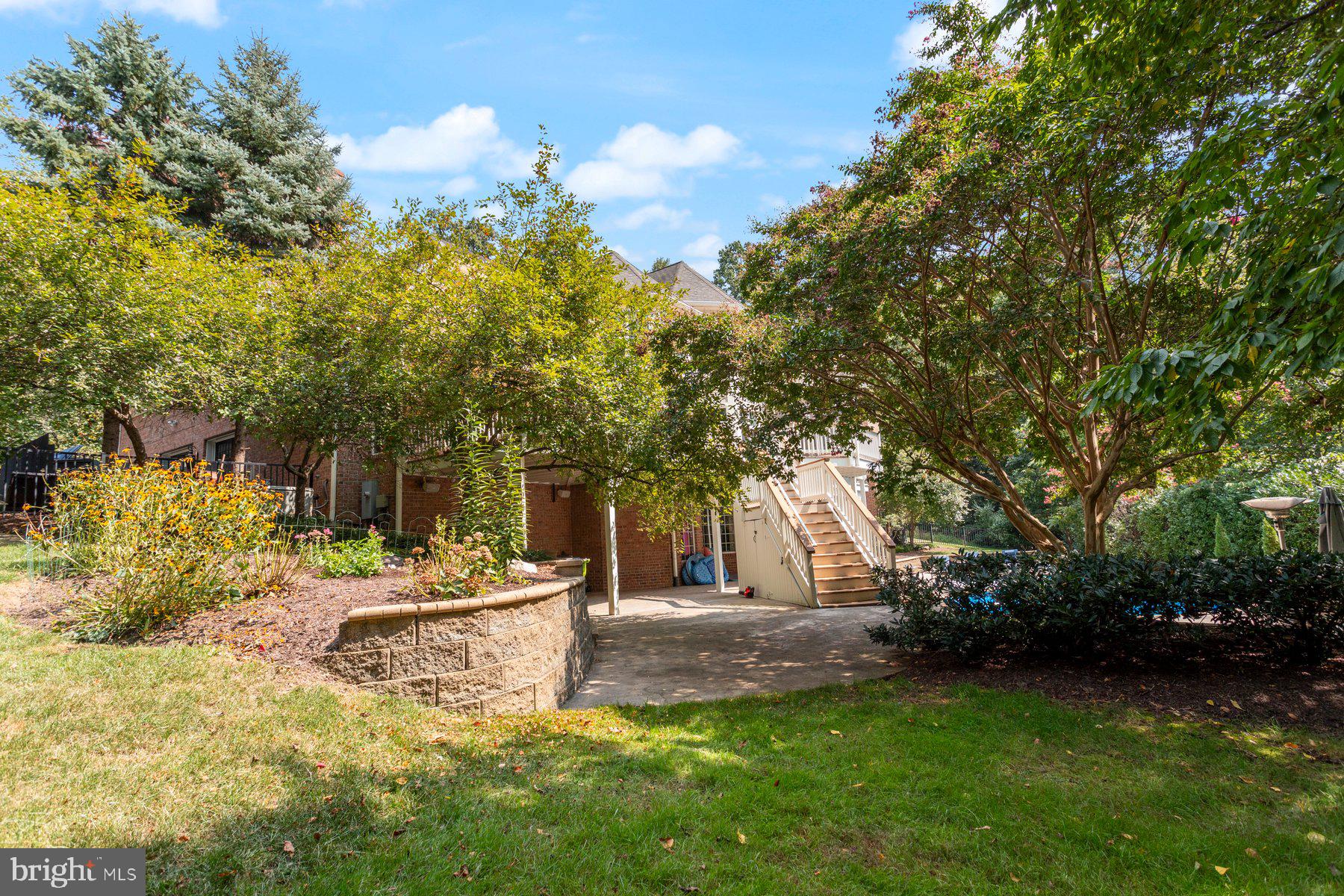 BEACON HILL - Residential