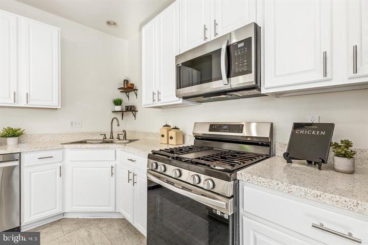 RIPPON LANDING - Residential Lease