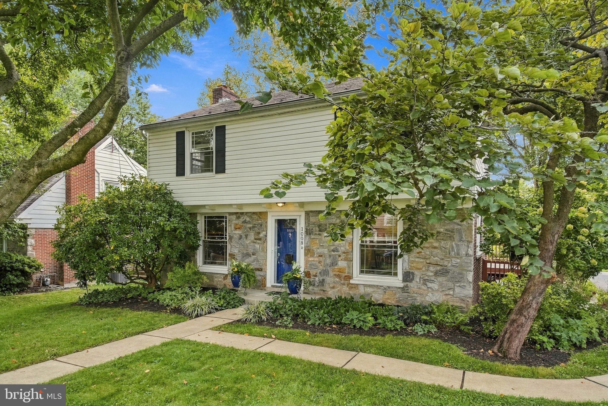 1008 SKYLINE DRIVE