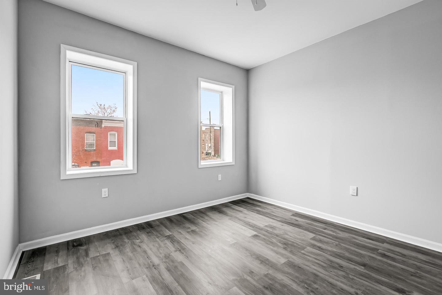 MCELDERRY PARK - Residential Lease