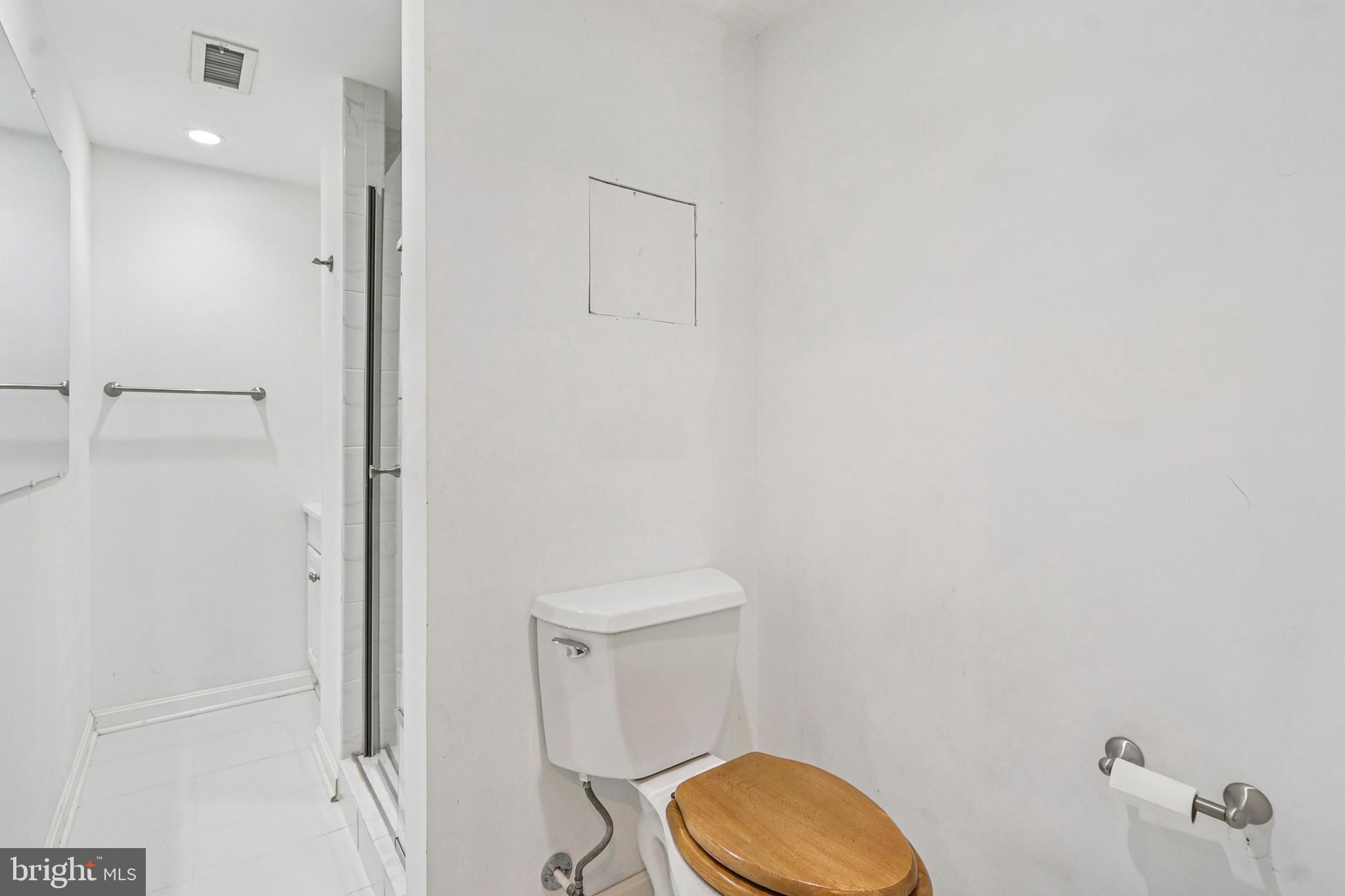 ROSEMONT - Residential