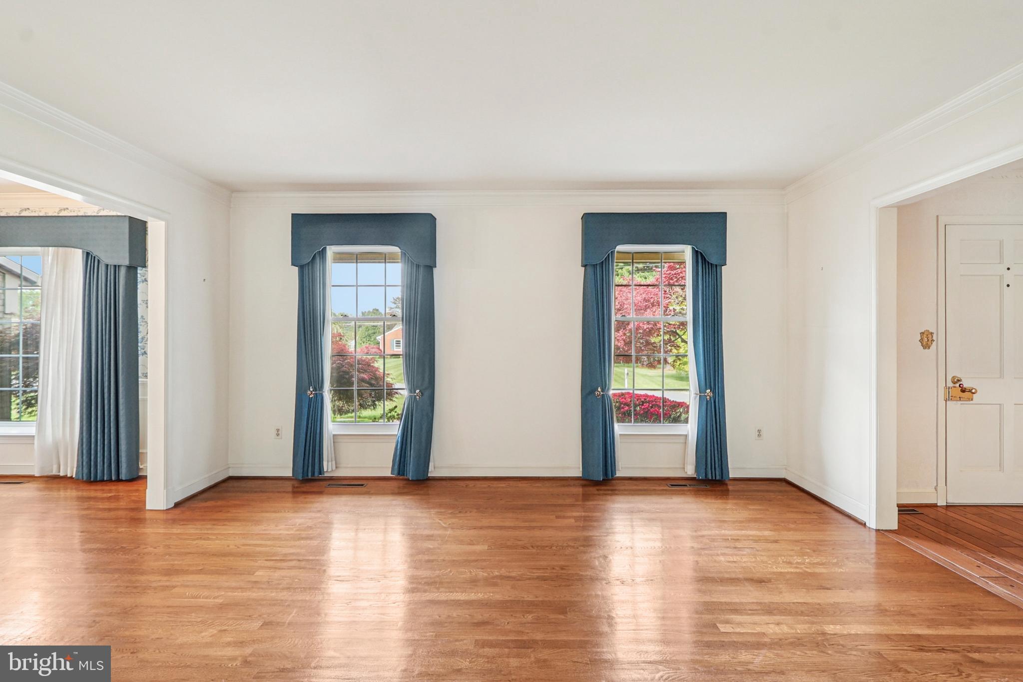 ROSEMONT - Residential