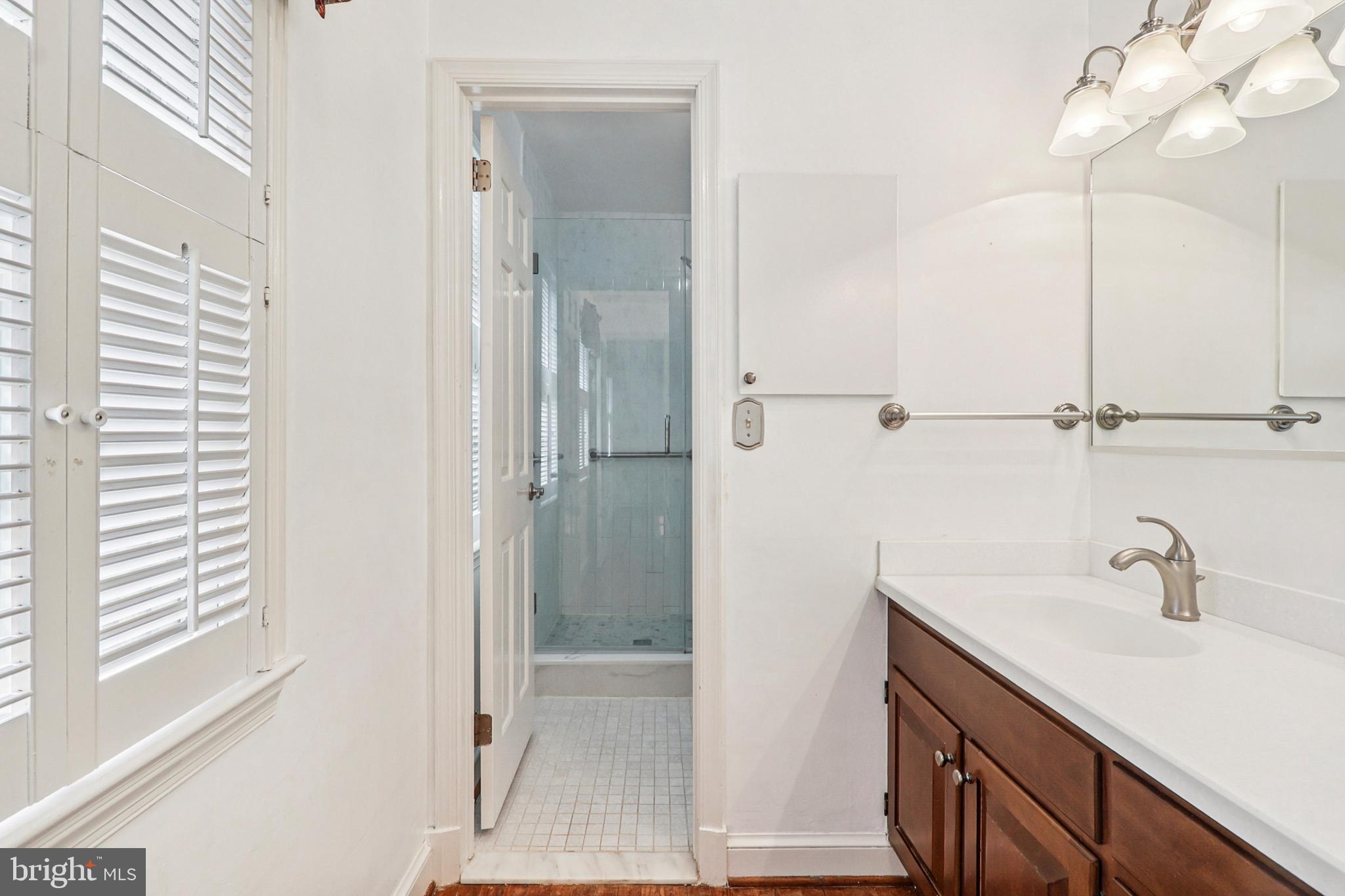 ROSEMONT - Residential