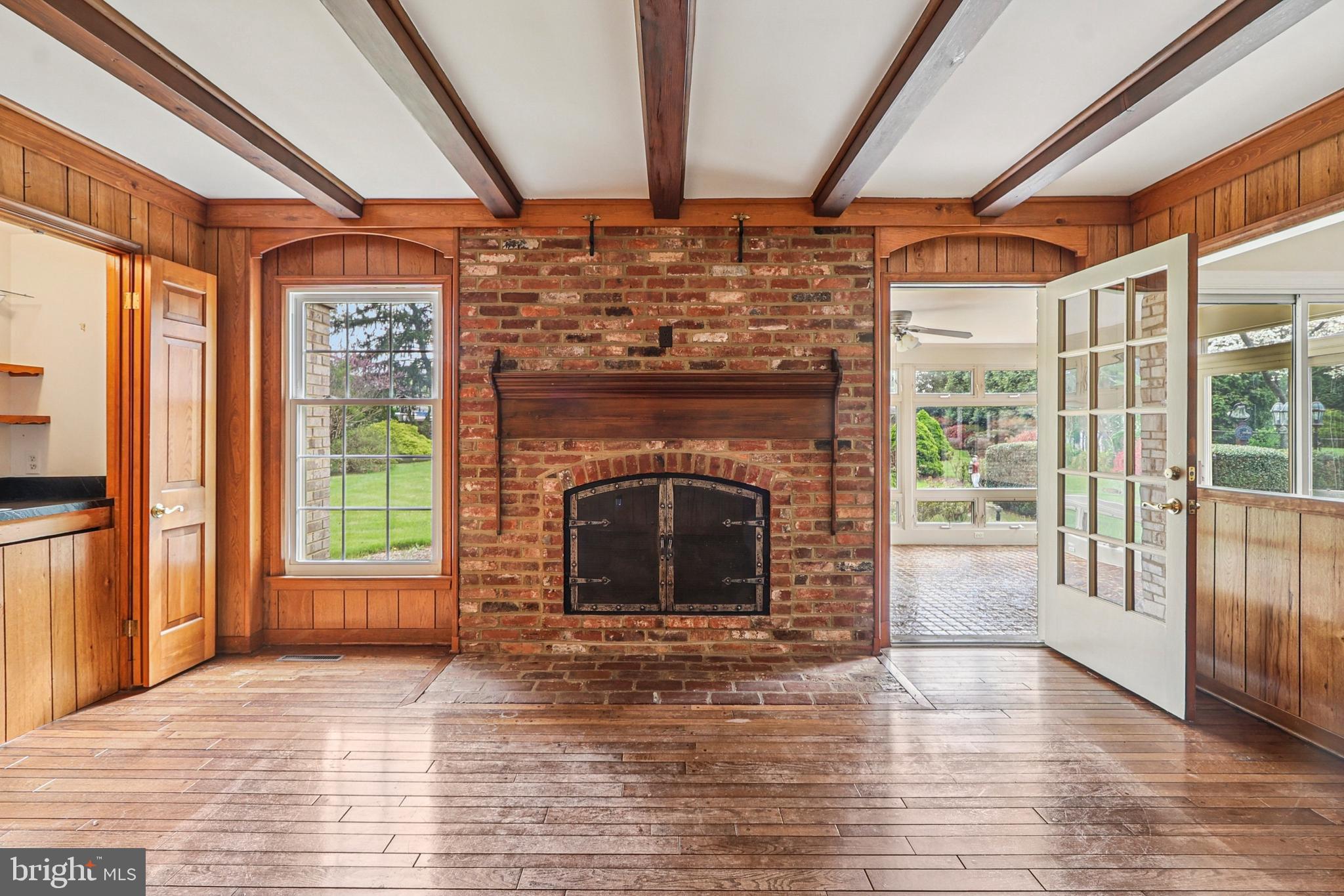 ROSEMONT - Residential