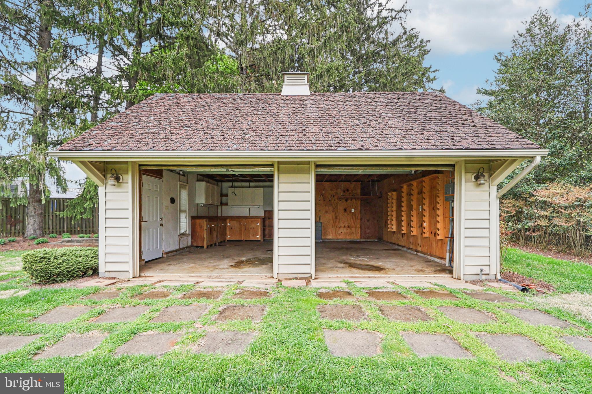 ROSEMONT - Residential