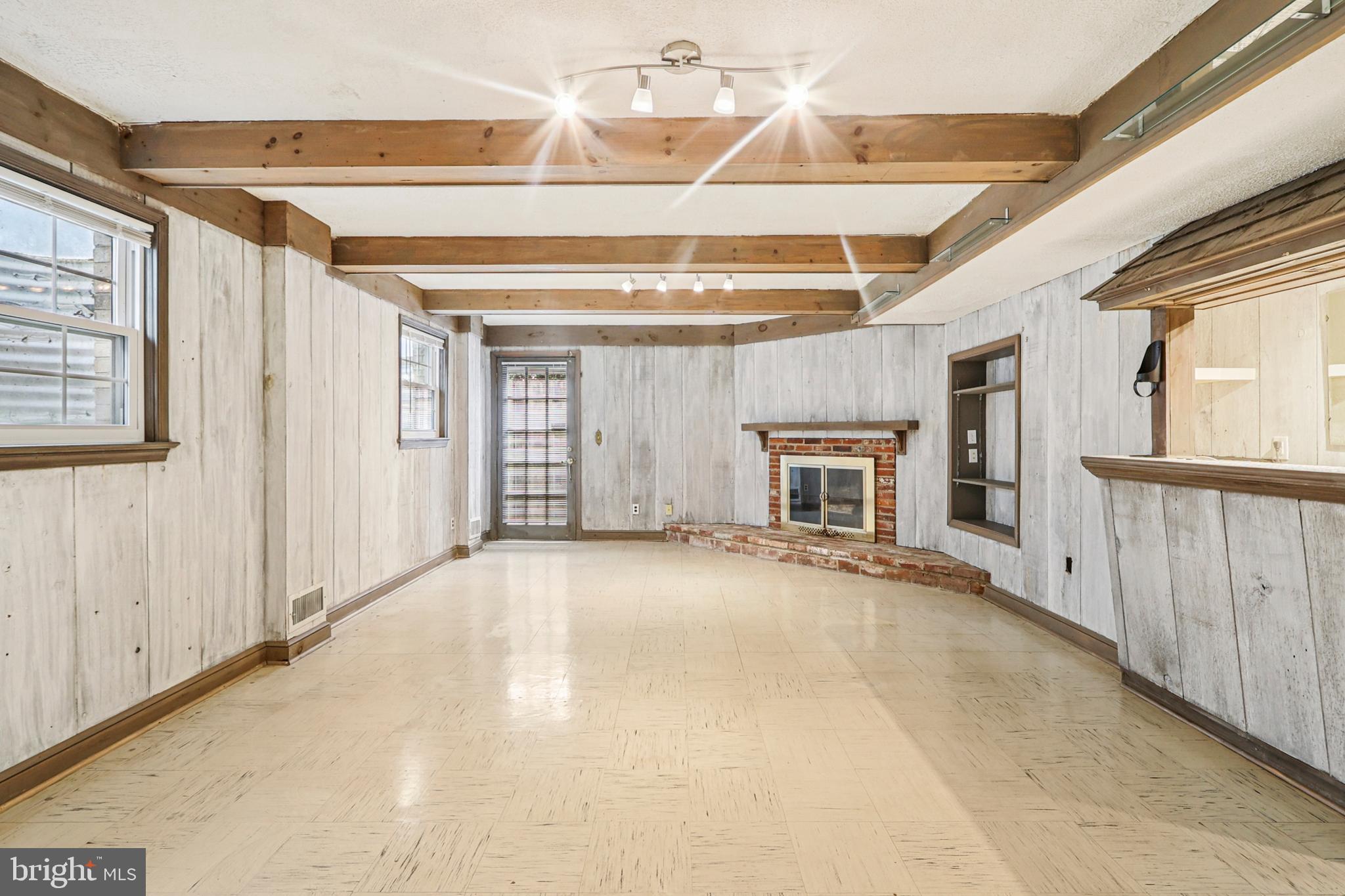 ROSEMONT - Residential