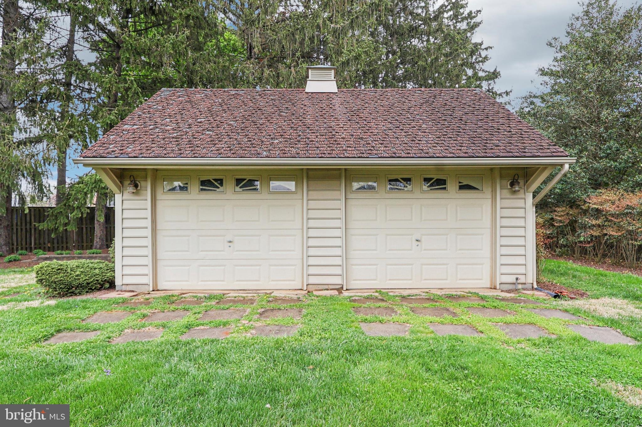 ROSEMONT - Residential