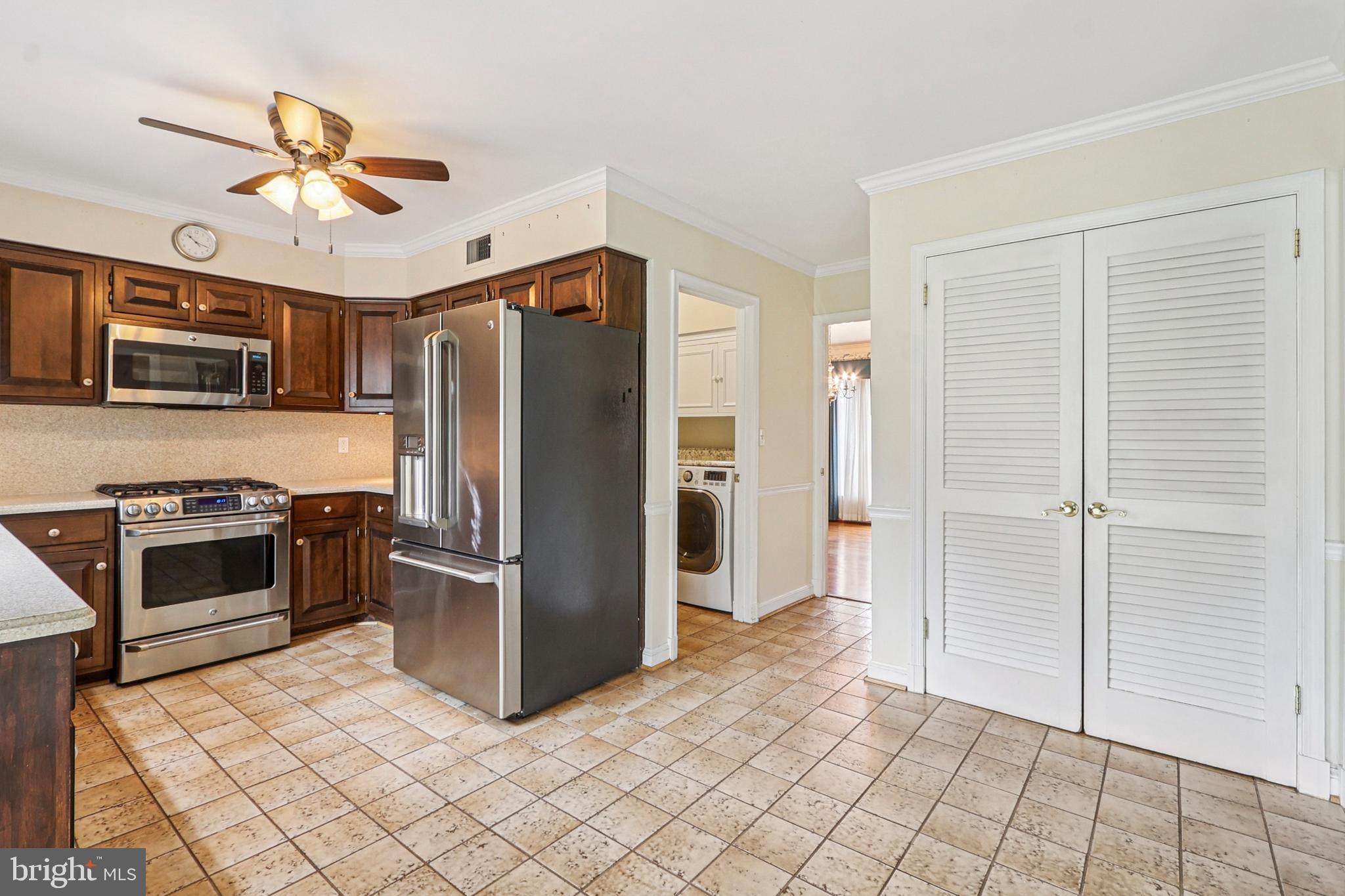 ROSEMONT - Residential