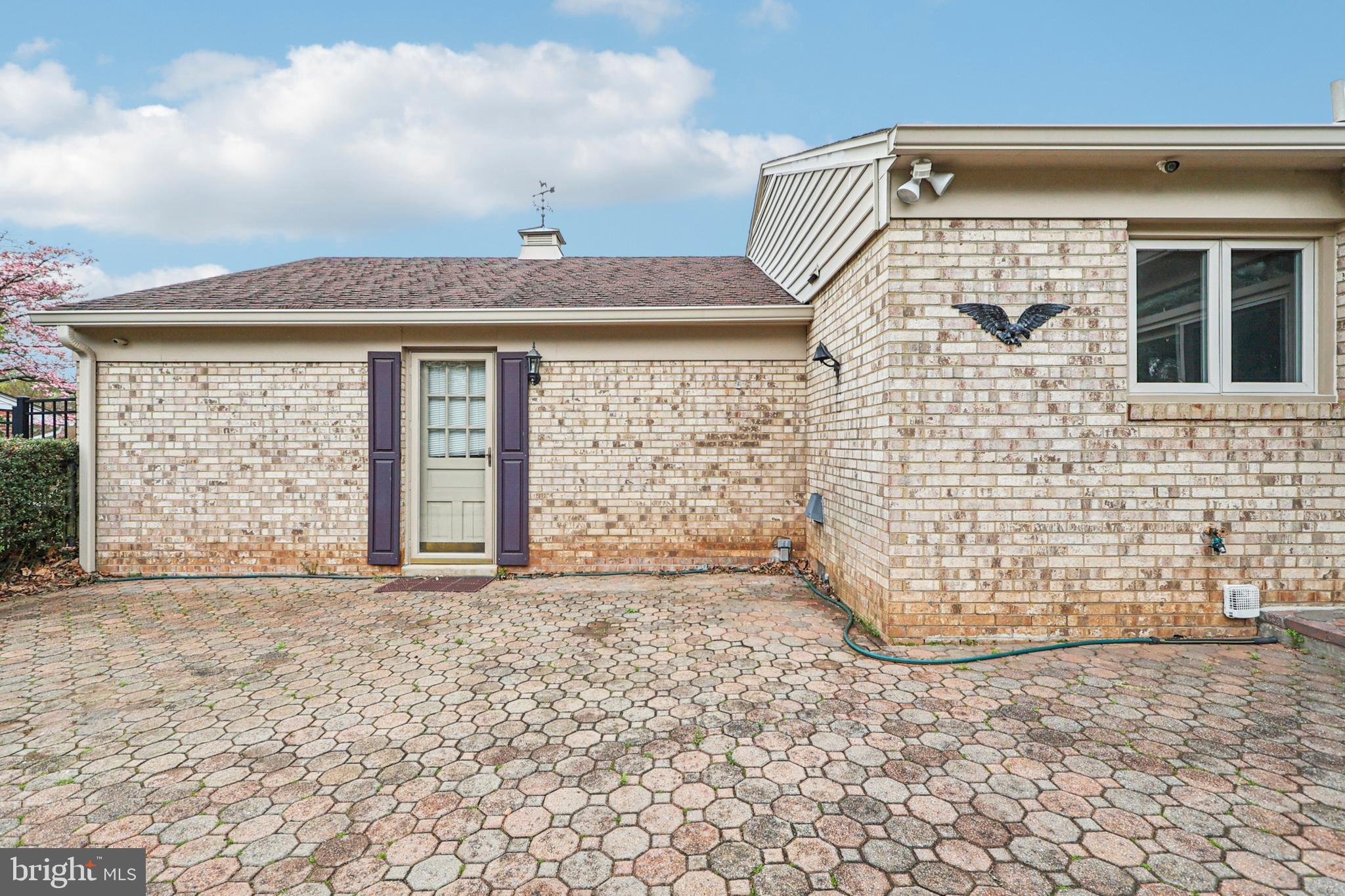 ROSEMONT - Residential