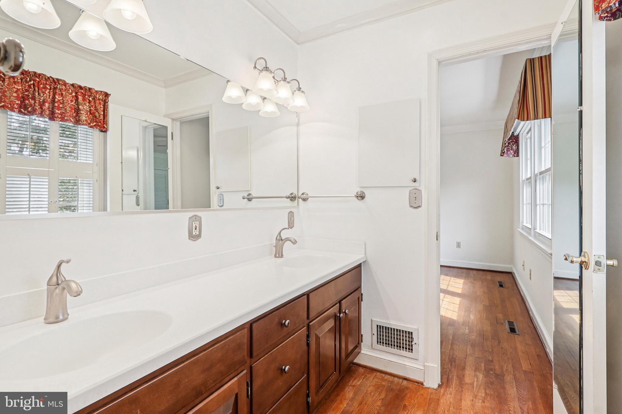 ROSEMONT - Residential