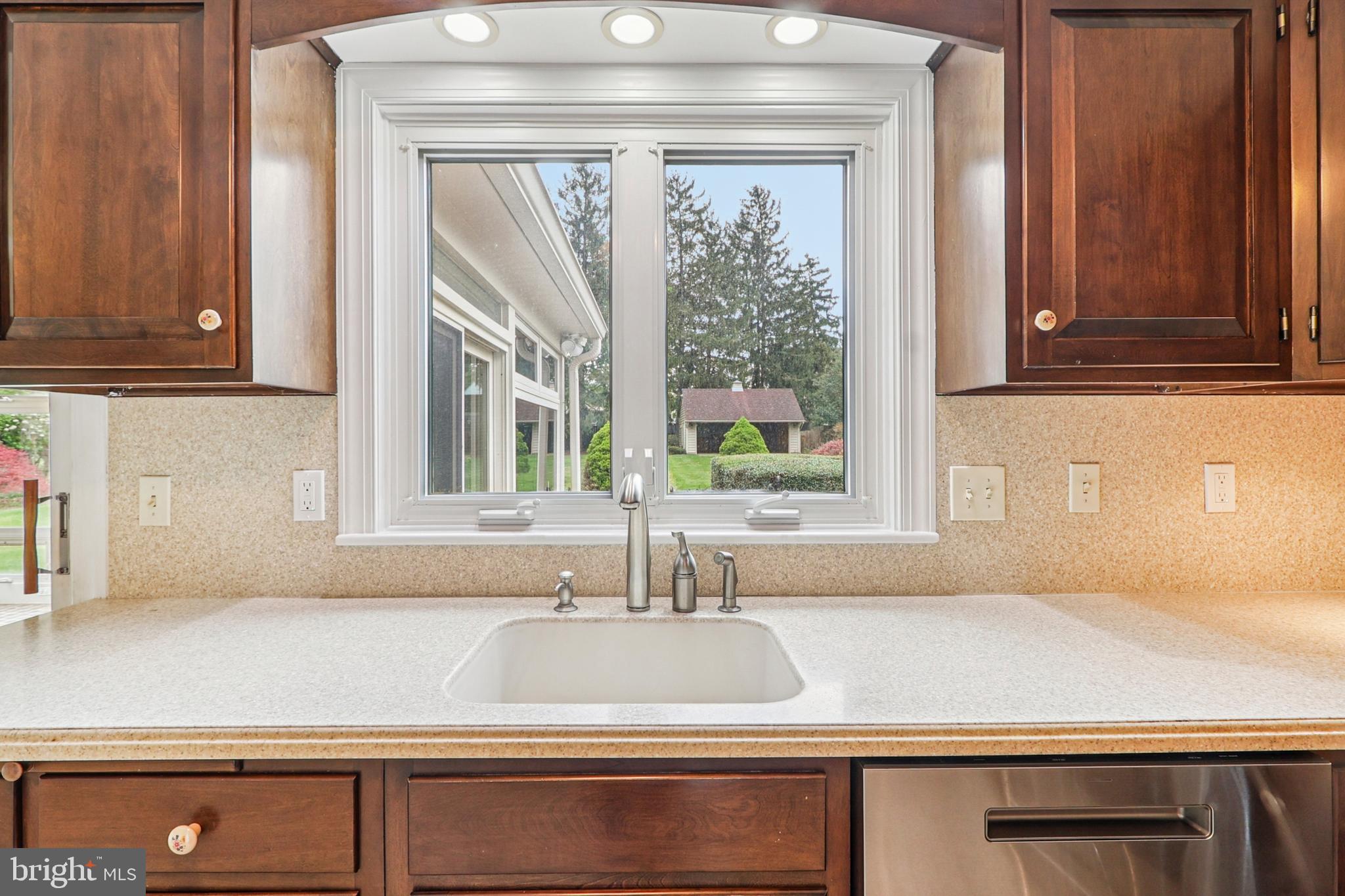 ROSEMONT - Residential