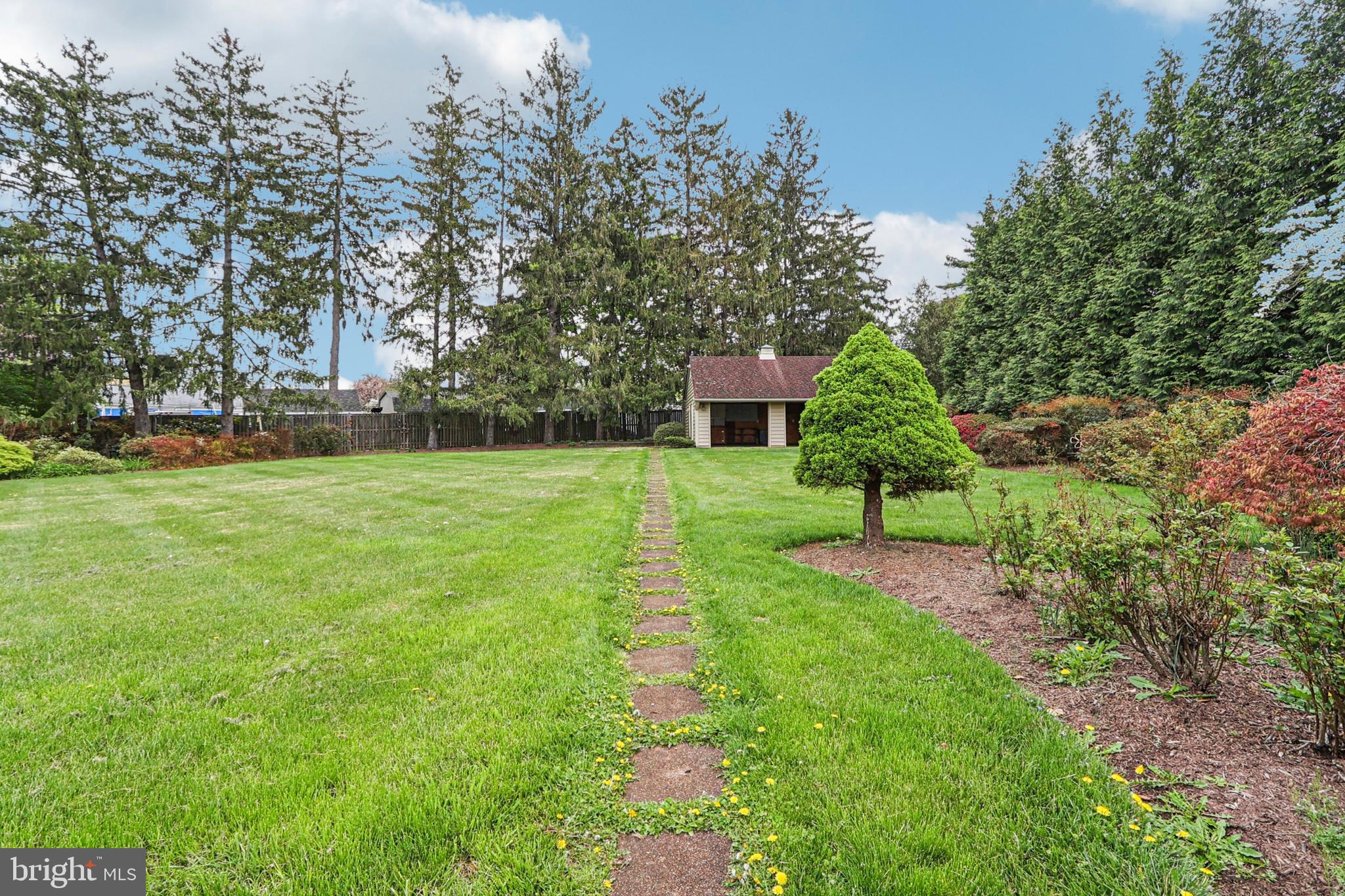 ROSEMONT - Residential