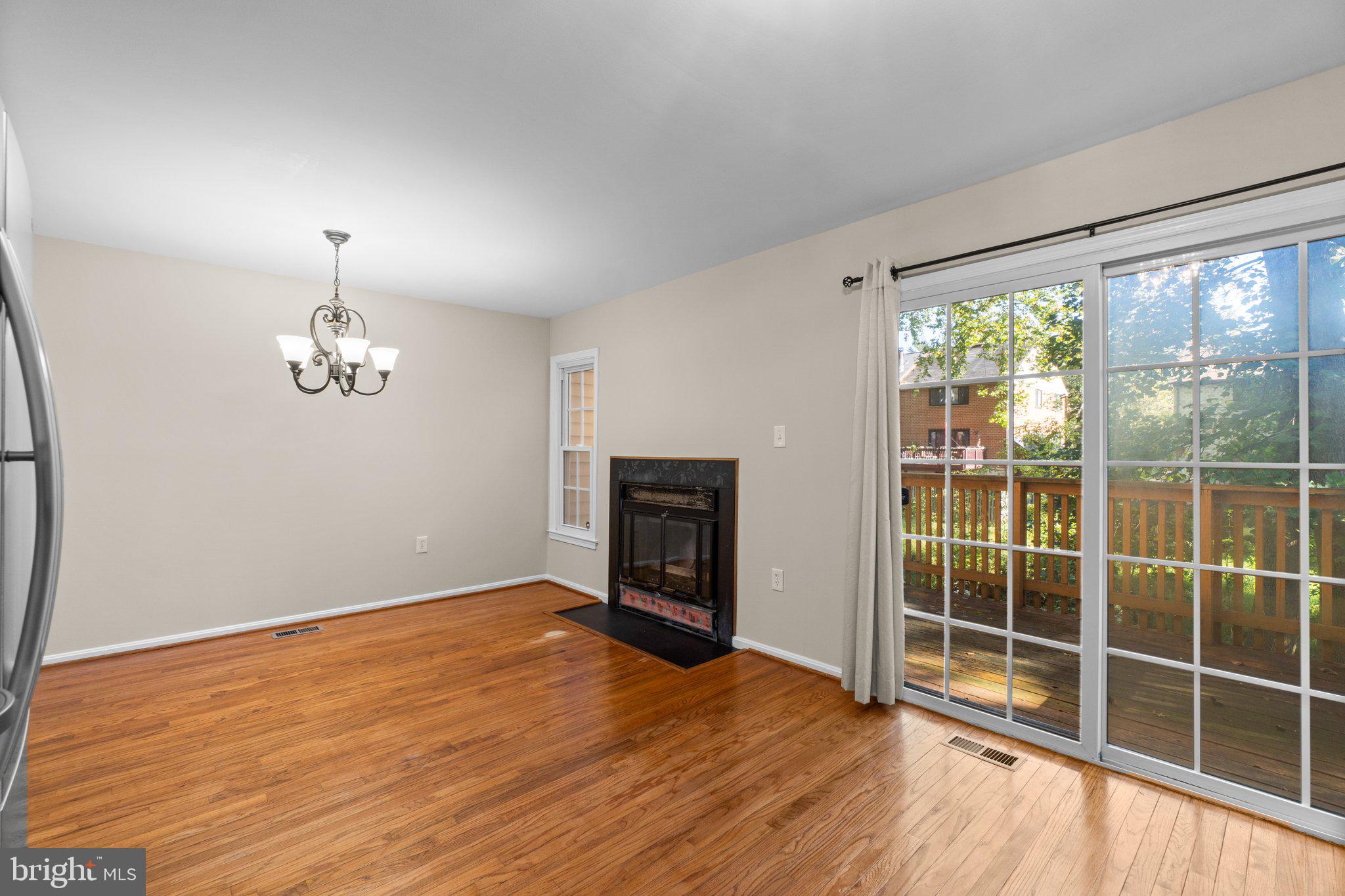 SWAN POINT - Residential