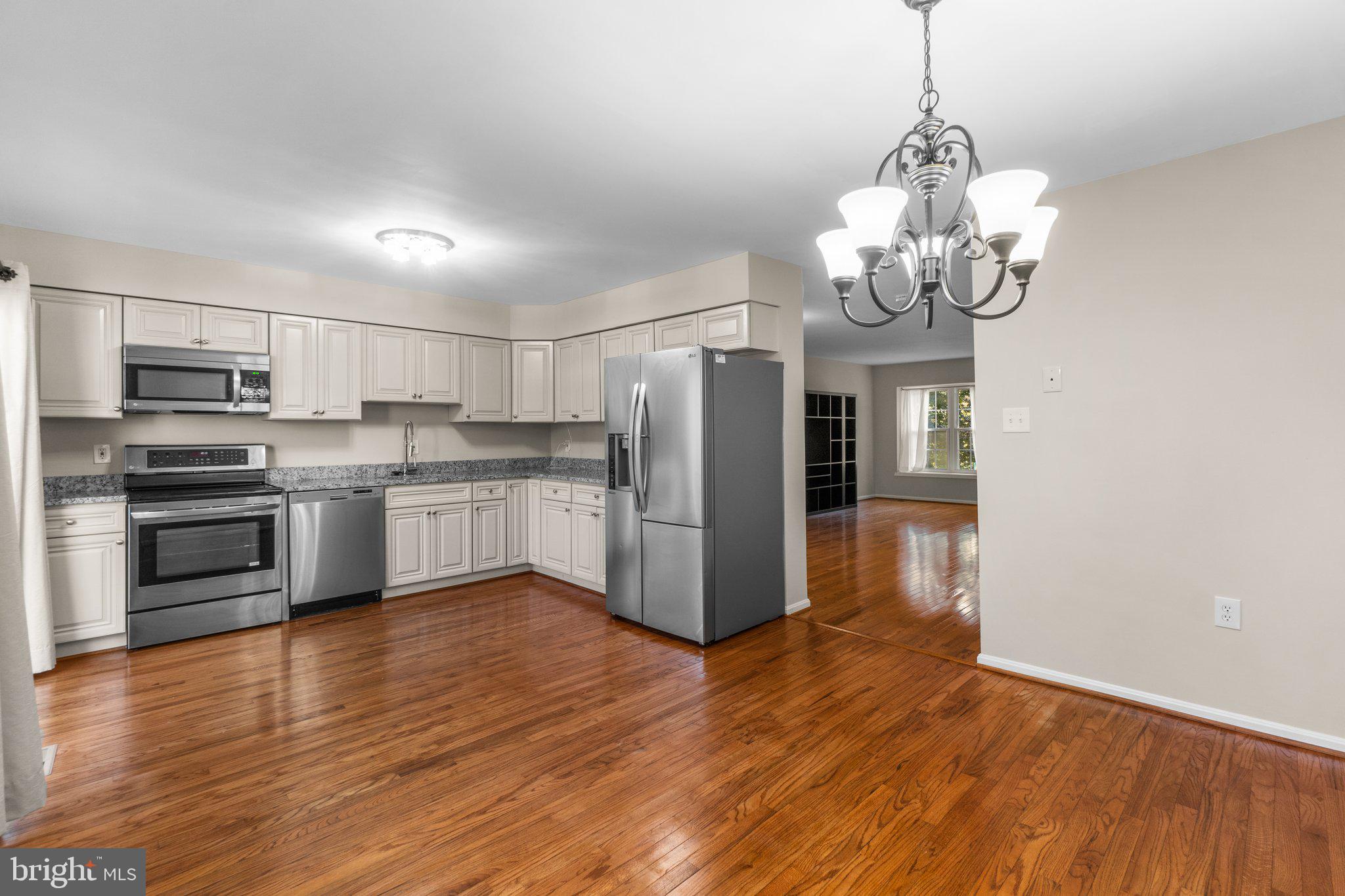 SWAN POINT - Residential