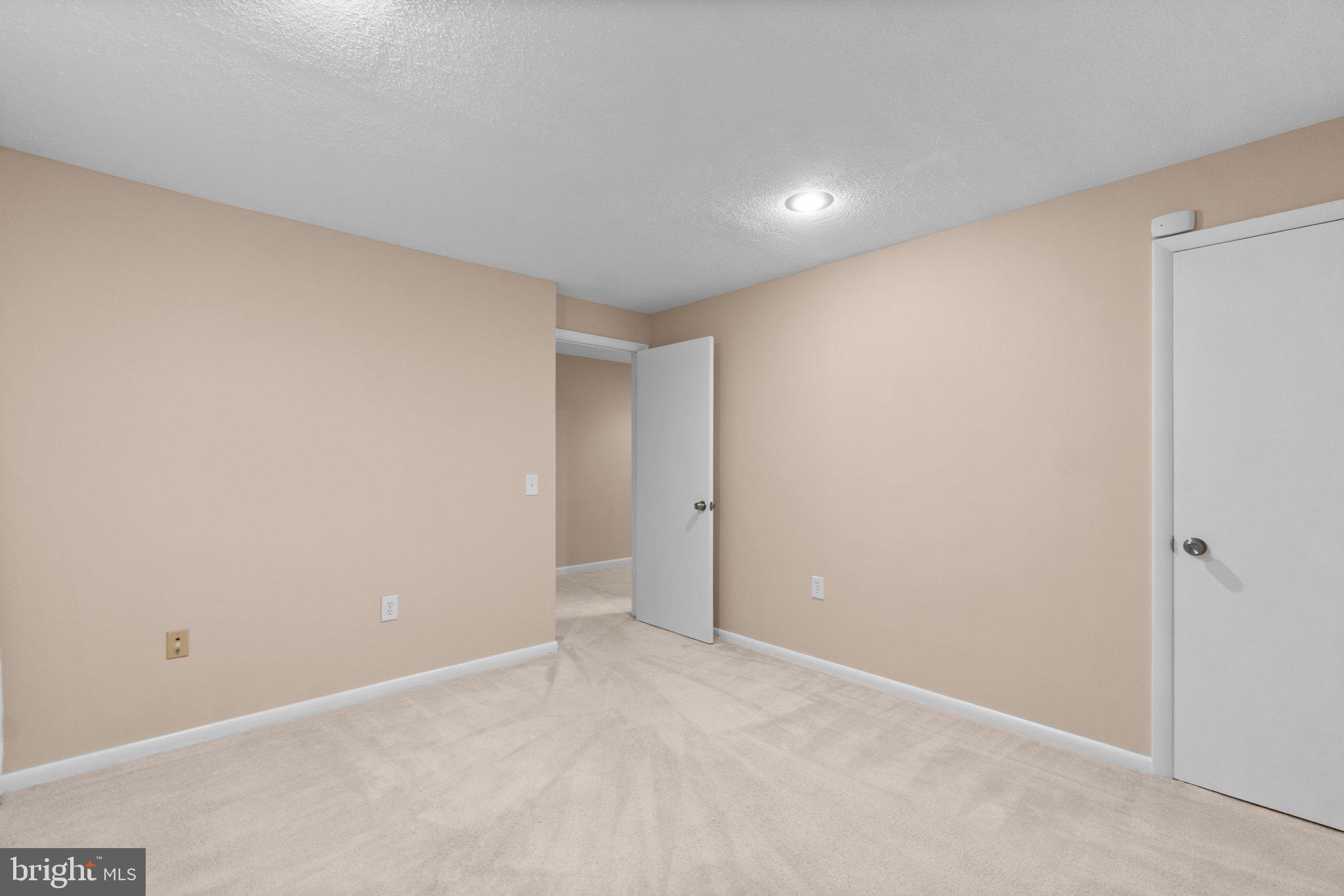 SWAN POINT - Residential