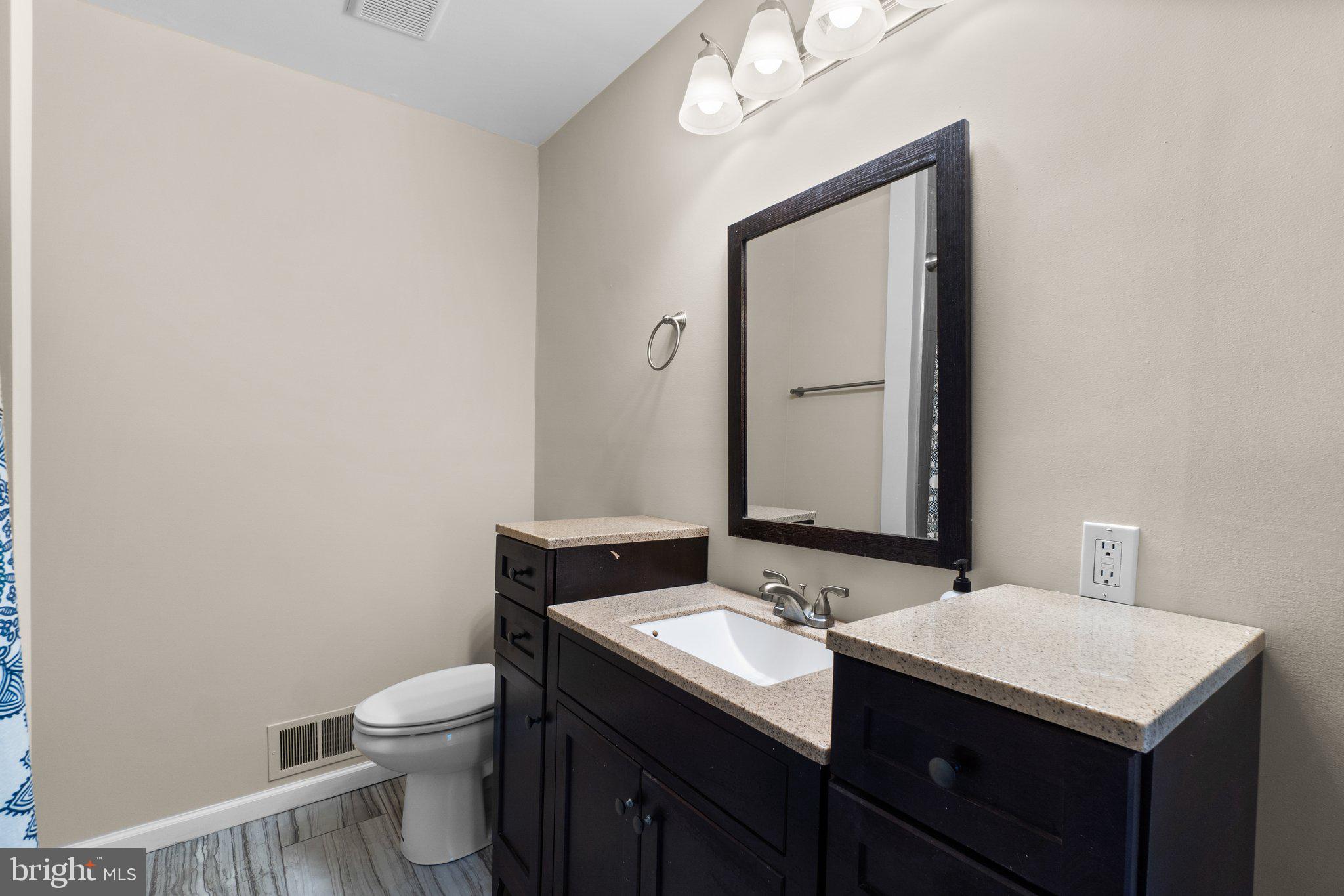 SWAN POINT - Residential