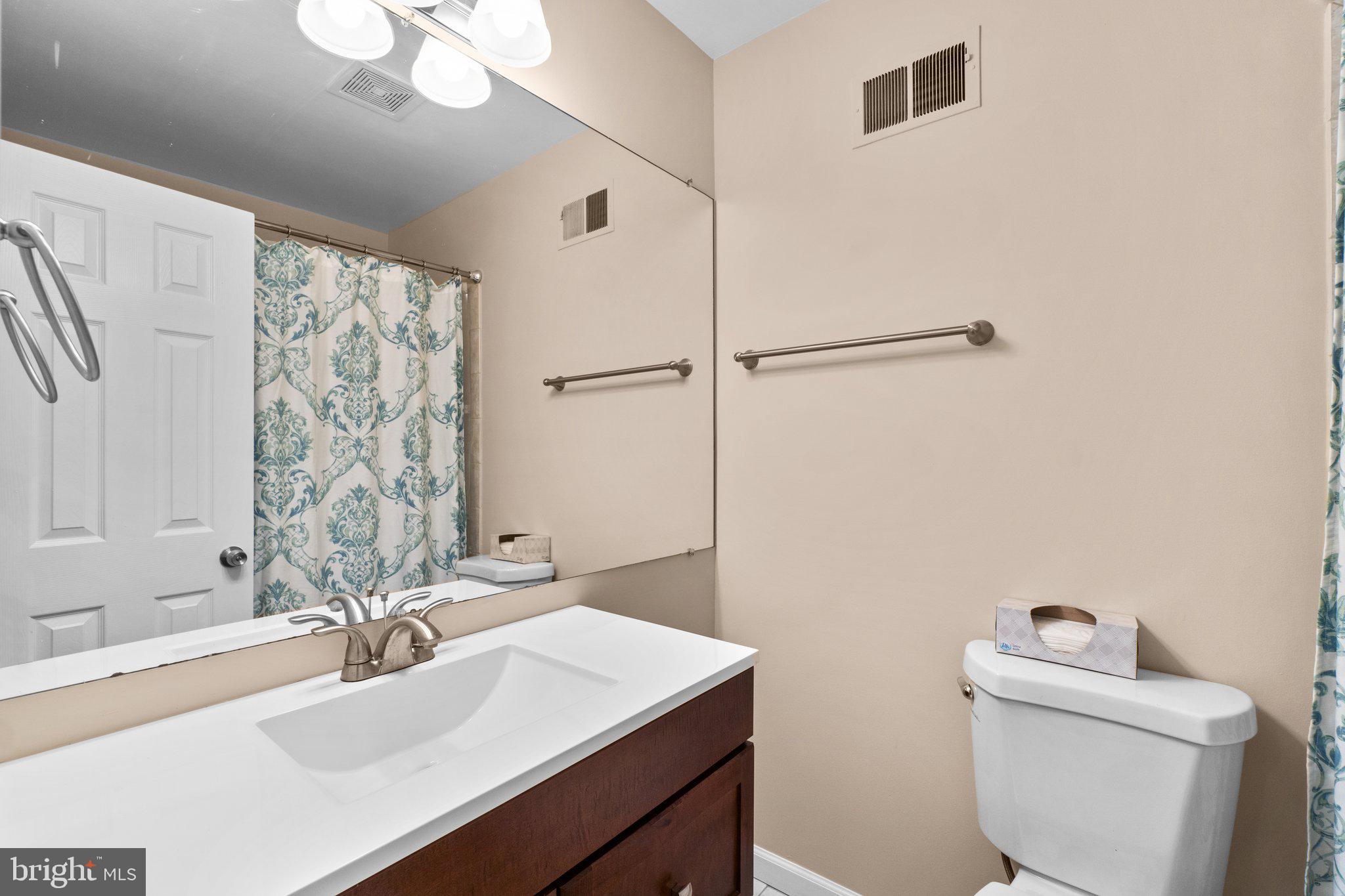 SWAN POINT - Residential