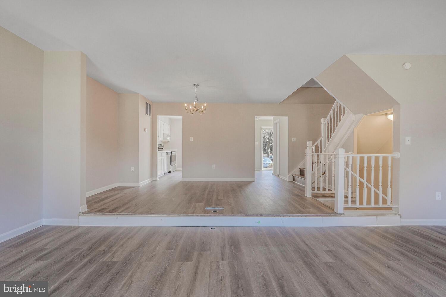 BETHELEN WOODS - Residential Lease