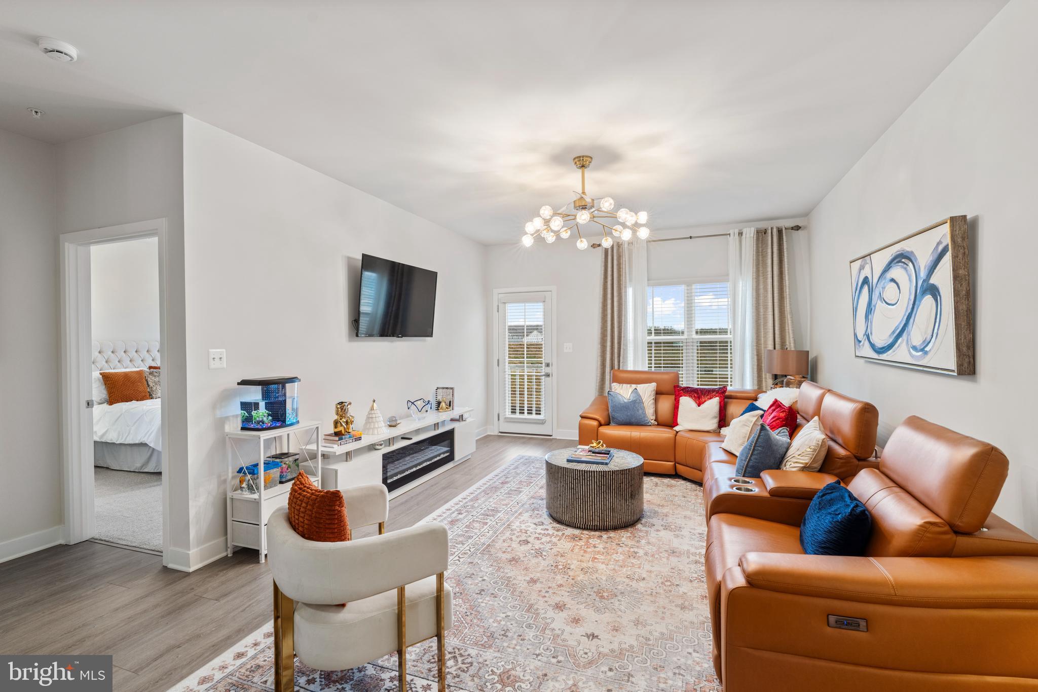 ABERDEEN OVERLOOK - Residential