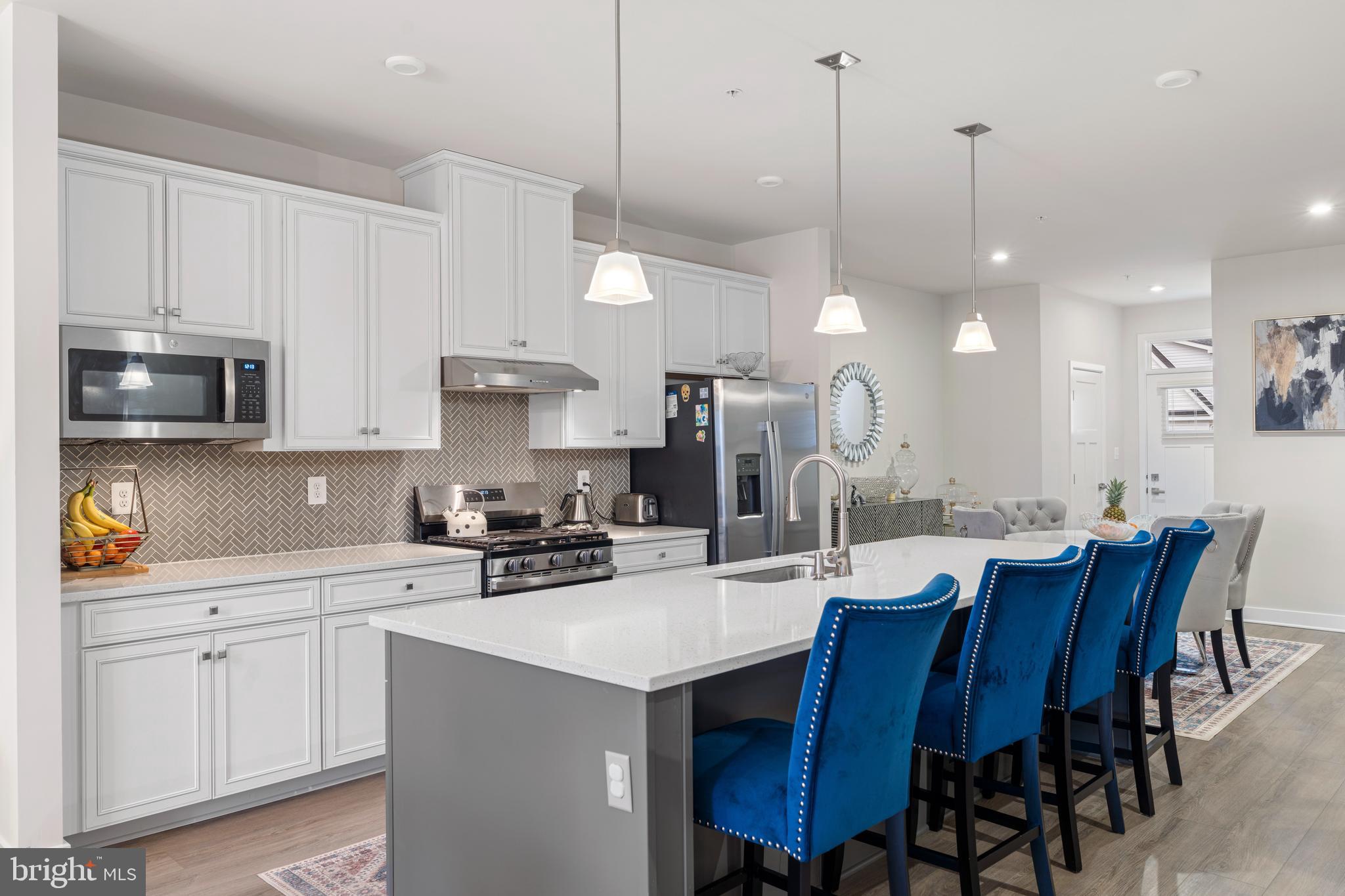 ABERDEEN OVERLOOK - Residential