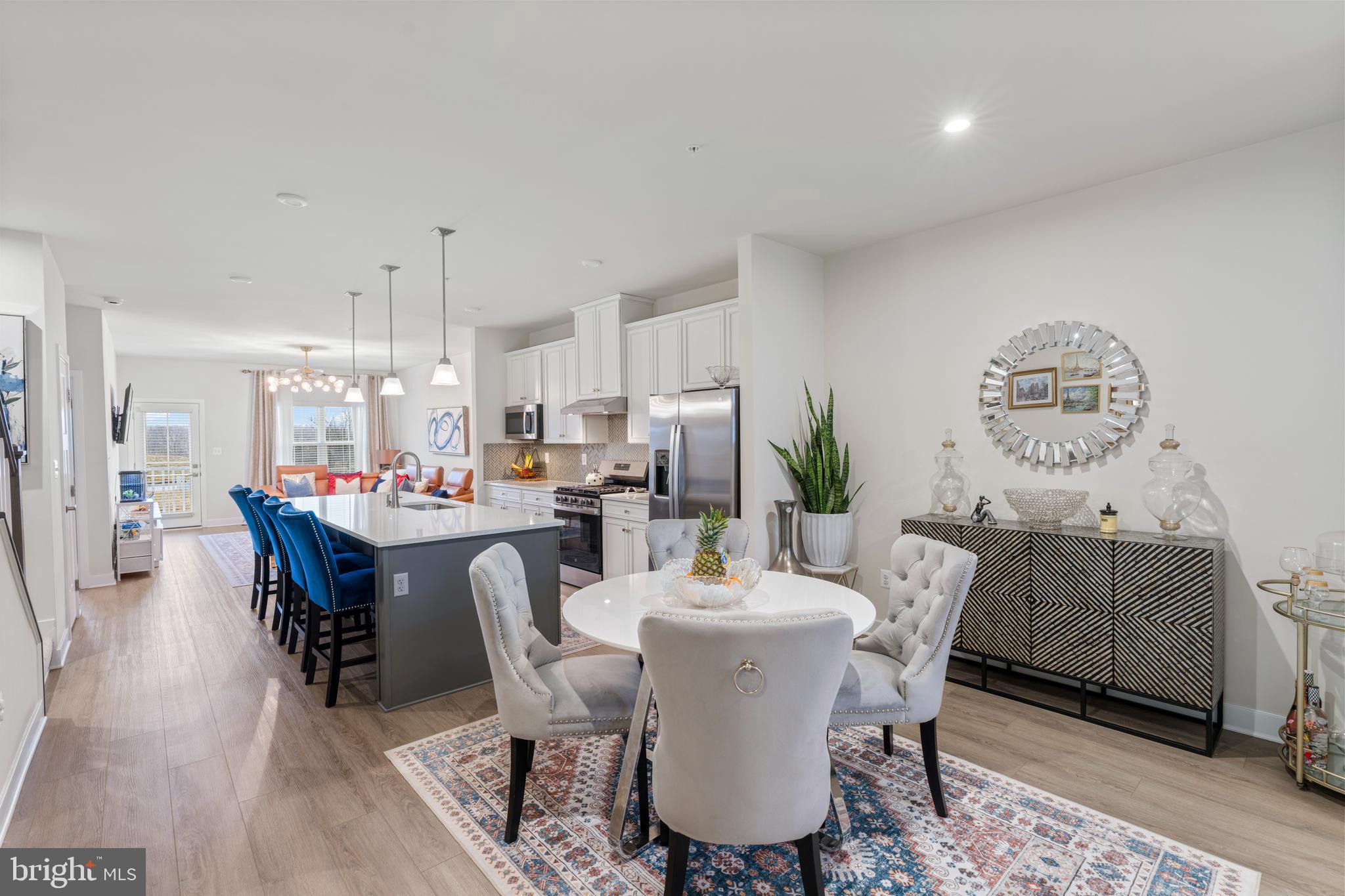 ABERDEEN OVERLOOK - Residential