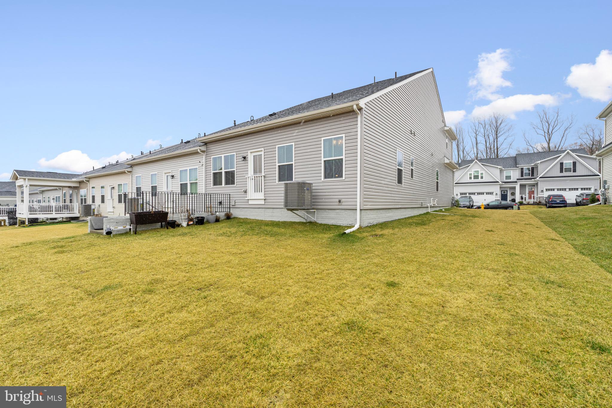 ABERDEEN OVERLOOK - Residential