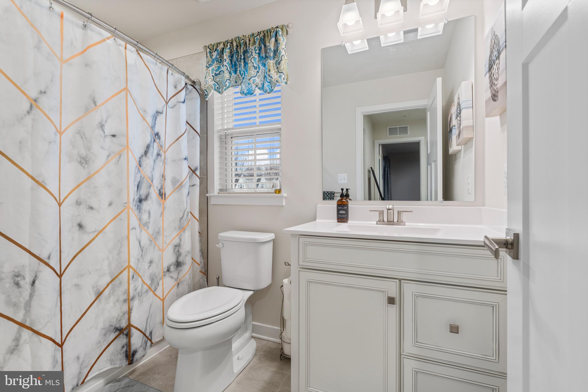 ABERDEEN OVERLOOK - Residential