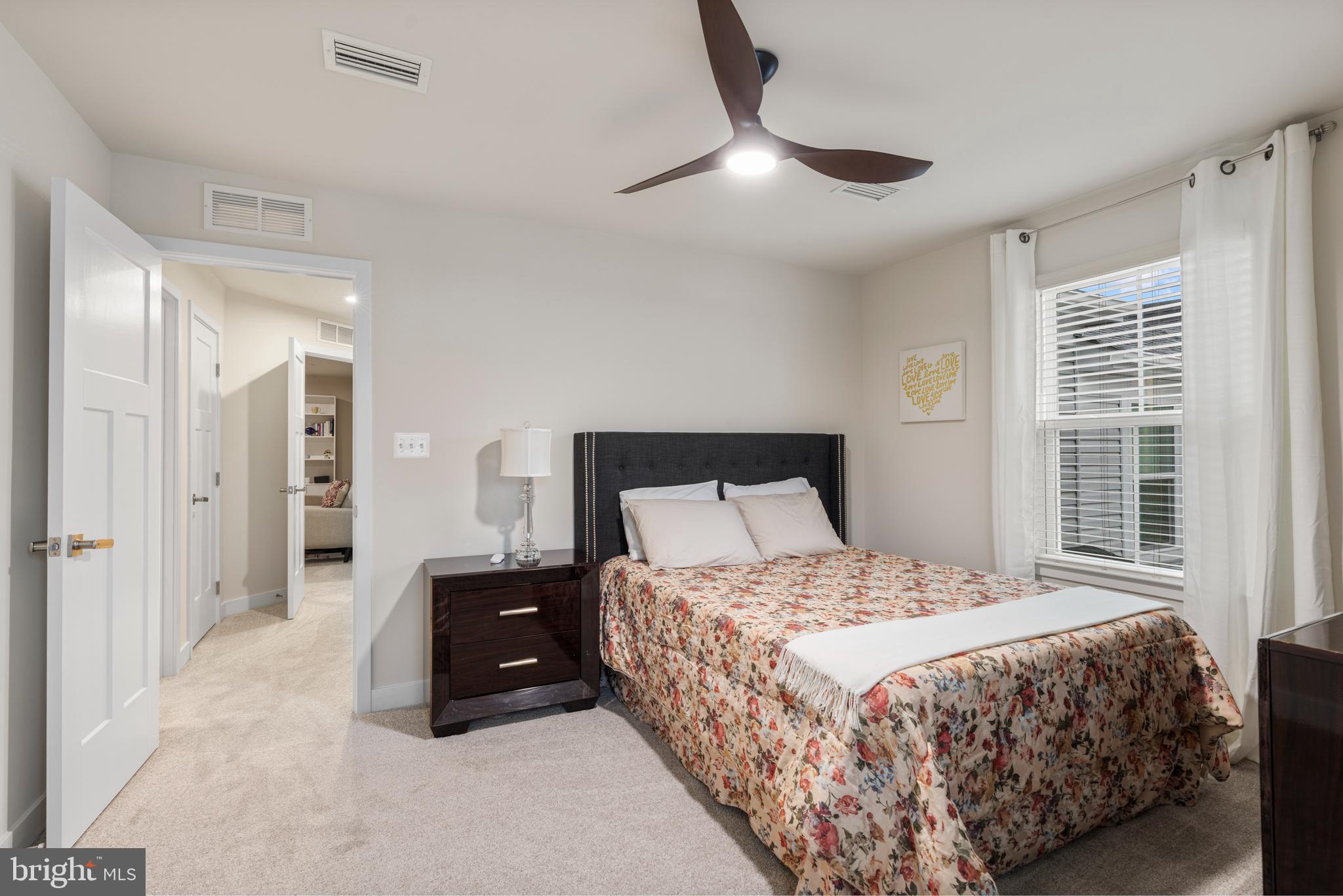 ABERDEEN OVERLOOK - Residential