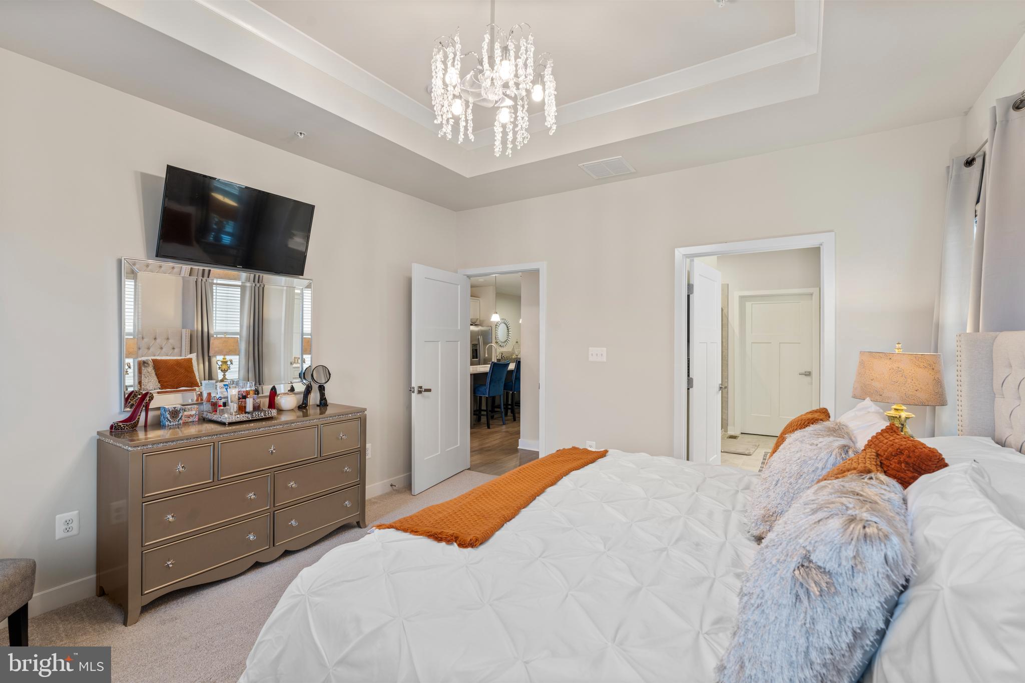 ABERDEEN OVERLOOK - Residential