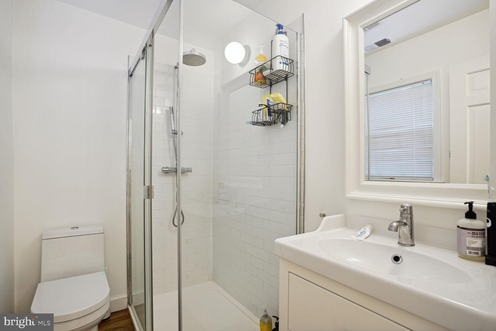 MARTINS ADDITION - Residential Lease