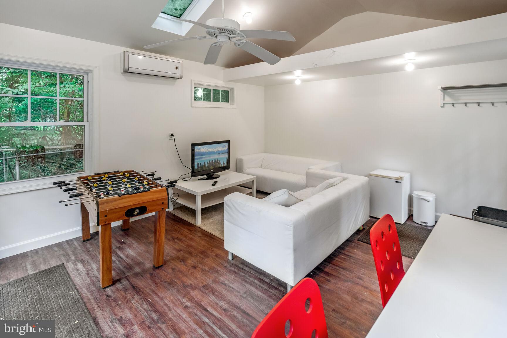 MARTINS ADDITION - Residential Lease